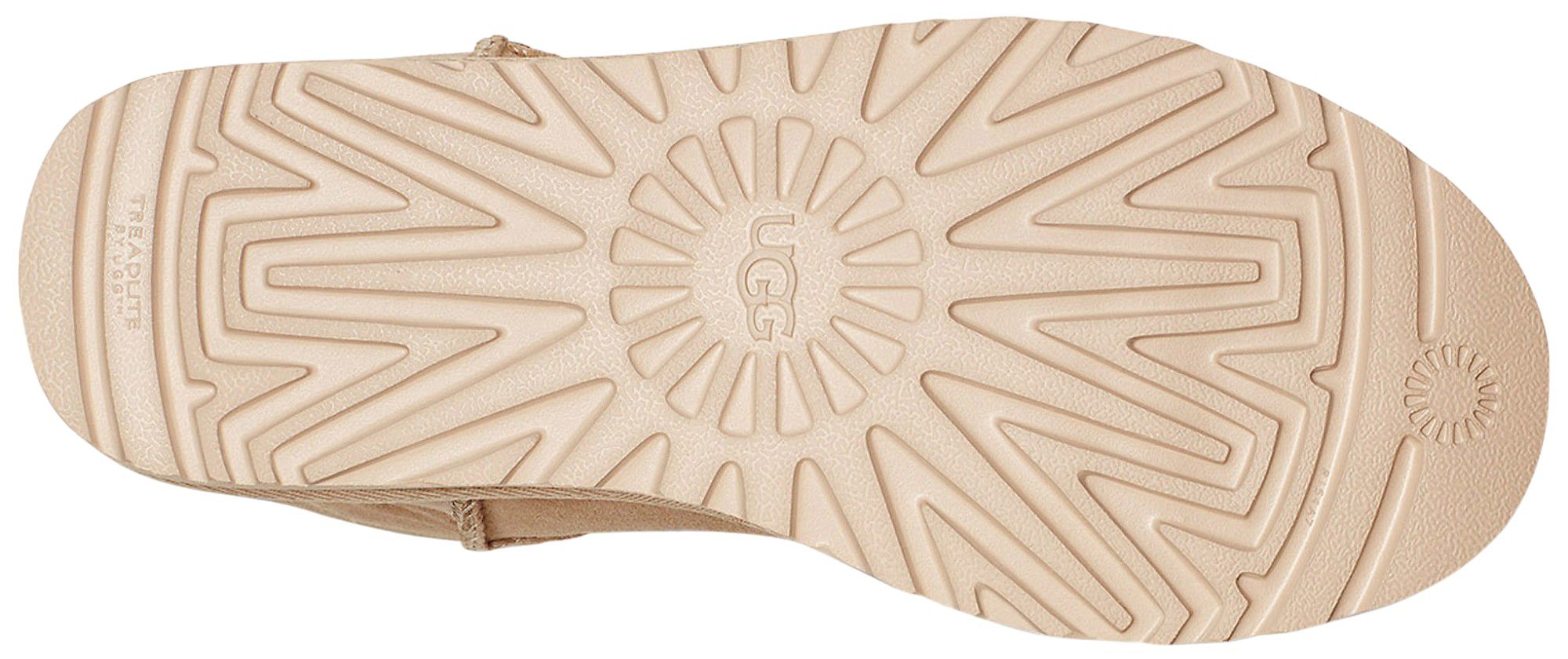 UGG Women’s Classic Short II Winter Boots product image