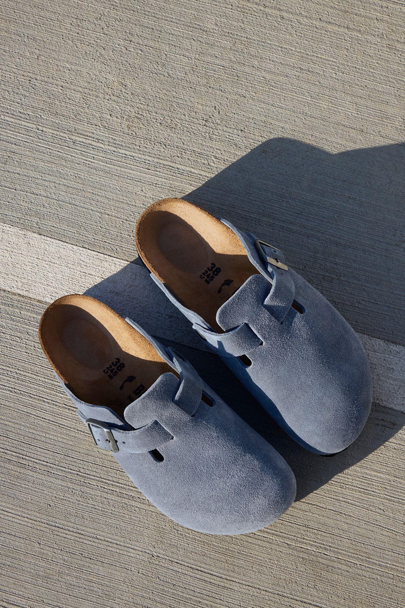 Birkenstock Men's Boston Clogs product image