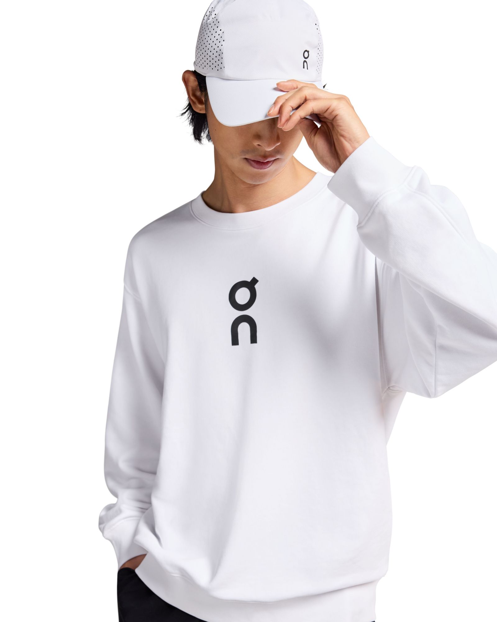 On Men's Club Crewneck Sweatshirt product image