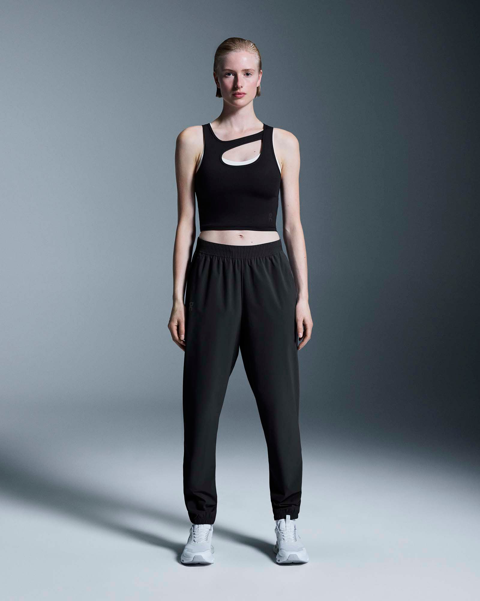 On Women's Focus Pants product image