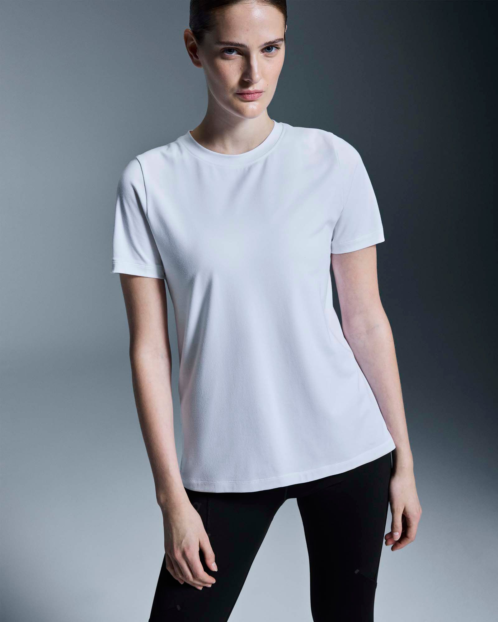On Women's Focus-T product image