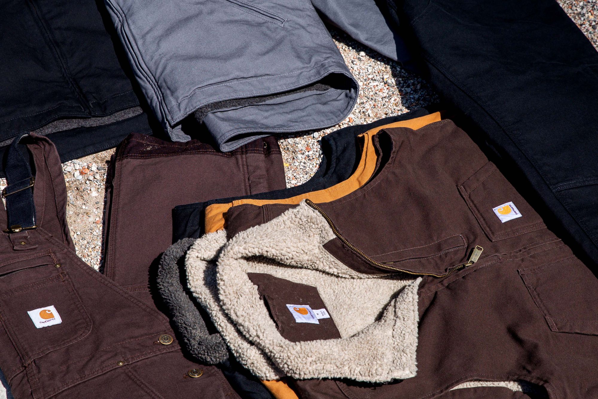 Carhartt Men's Sherpa-Lined Mock Neck Vest product image