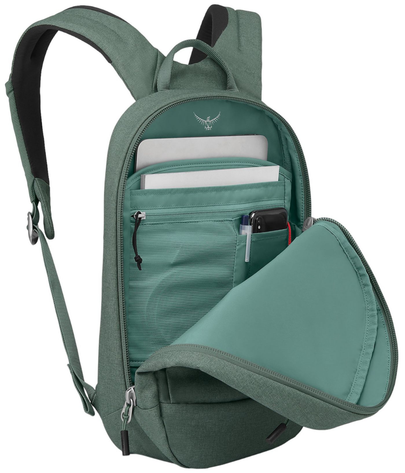 Osprey small daypack best sale