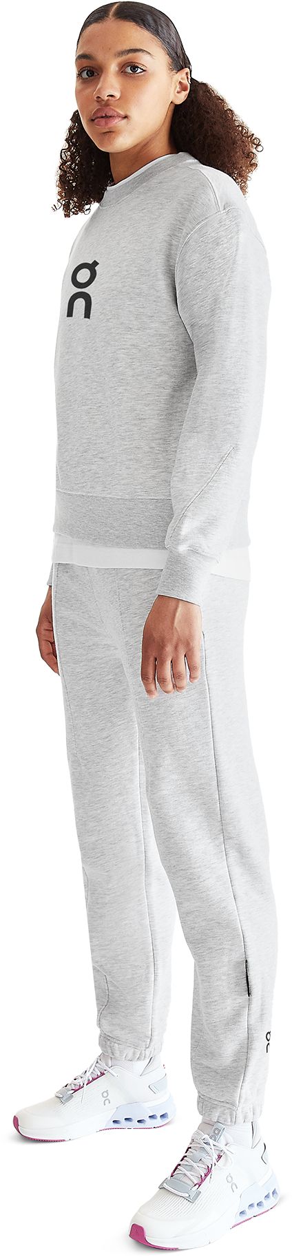 On Women's Club Crewneck Sweatshirt product image