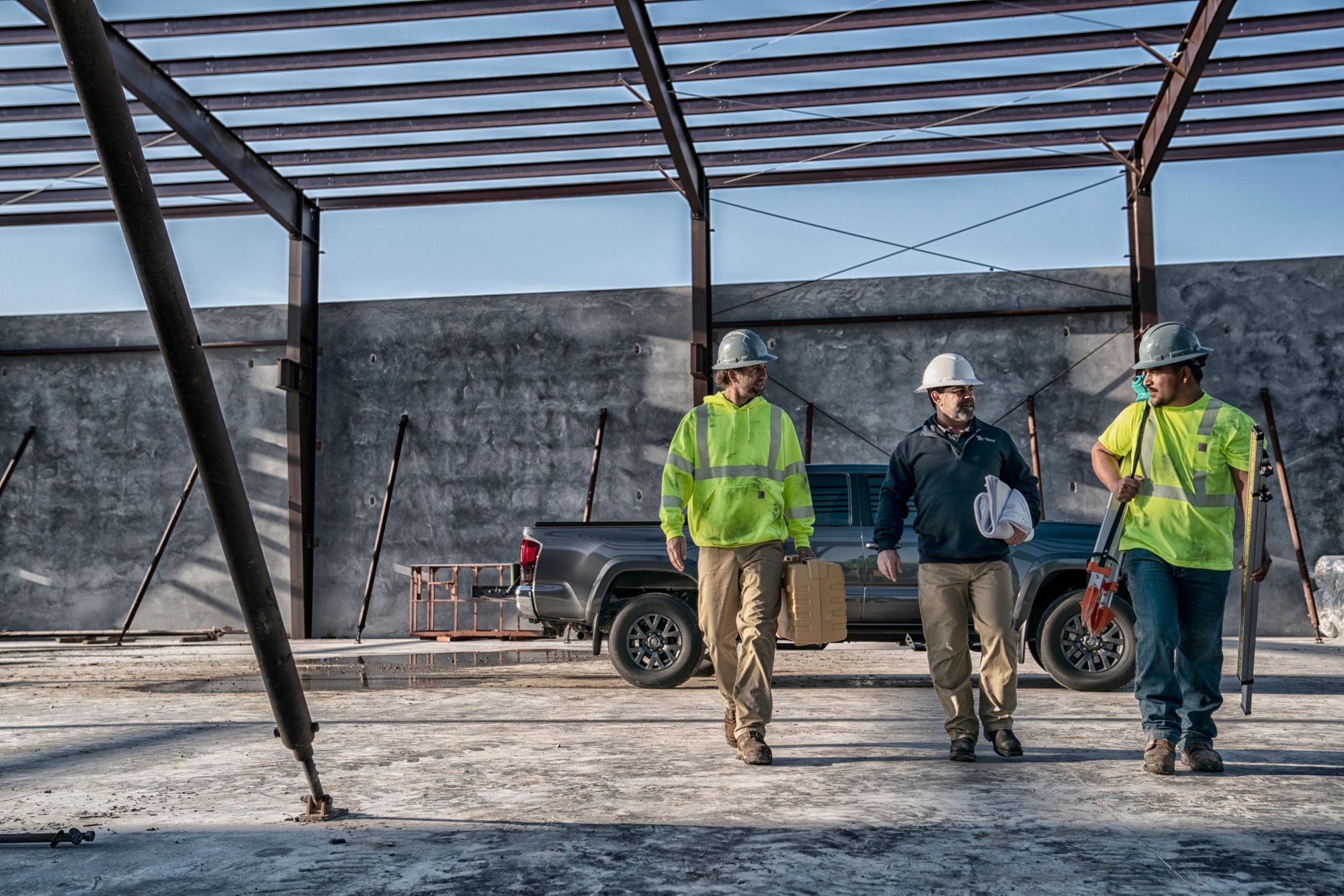 Carhartt Men's High-Visibility Loose Fit Midweight Class 3 Sweatshirt product image