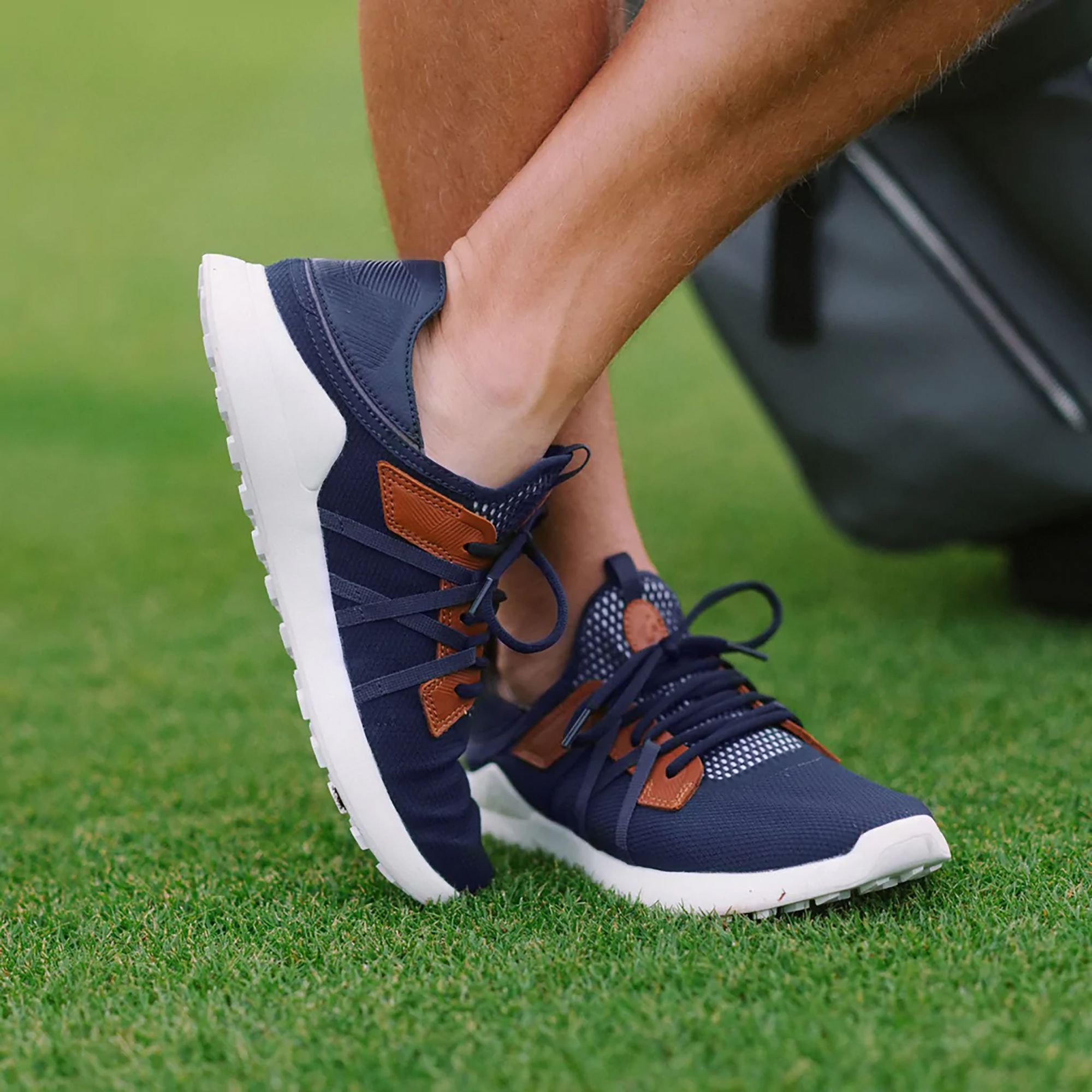 OluKai Men's Manele Golf Shoes product image