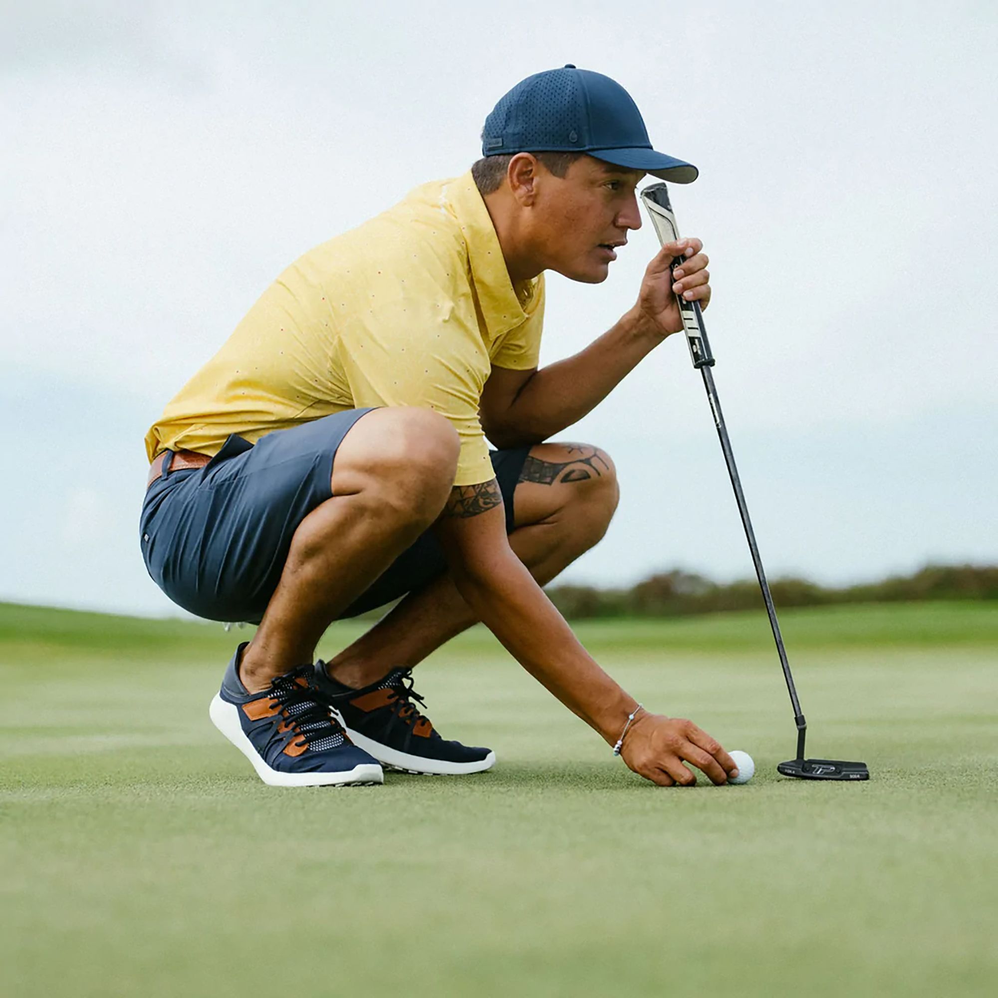 OluKai Men's Manele Golf Shoes product image