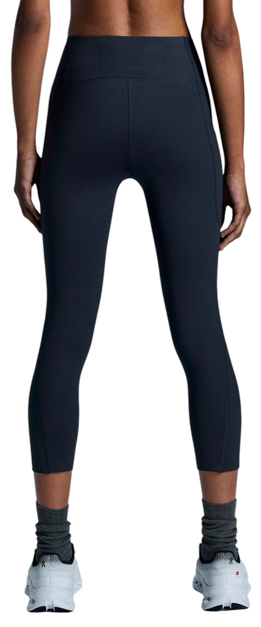 On Women's Studio 7/8 Tights product image