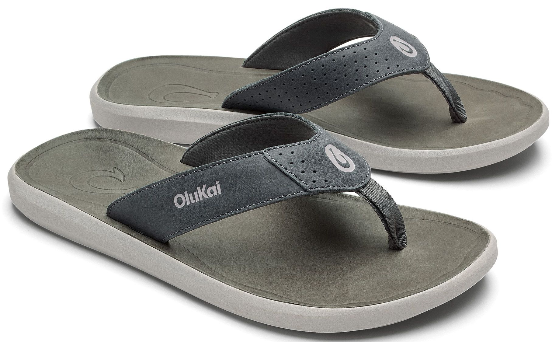 OluKai Men's Pili Flip Flop product image