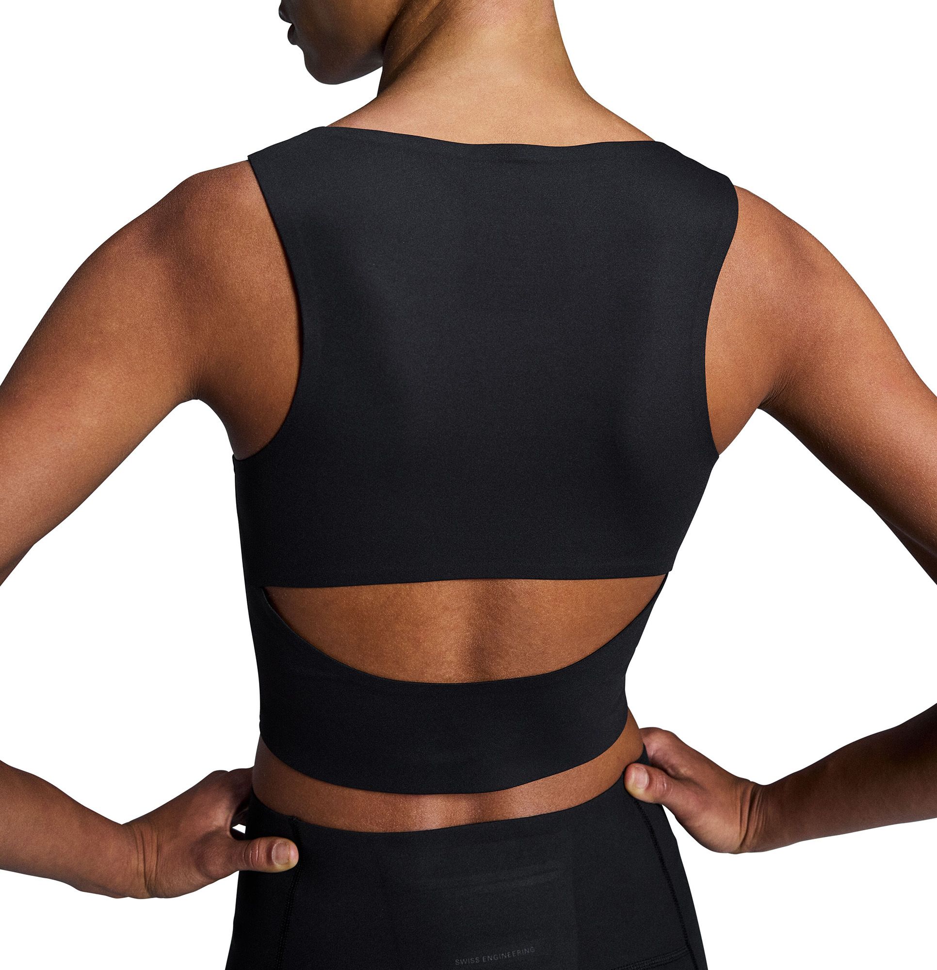 On Women's Studio Crop product image