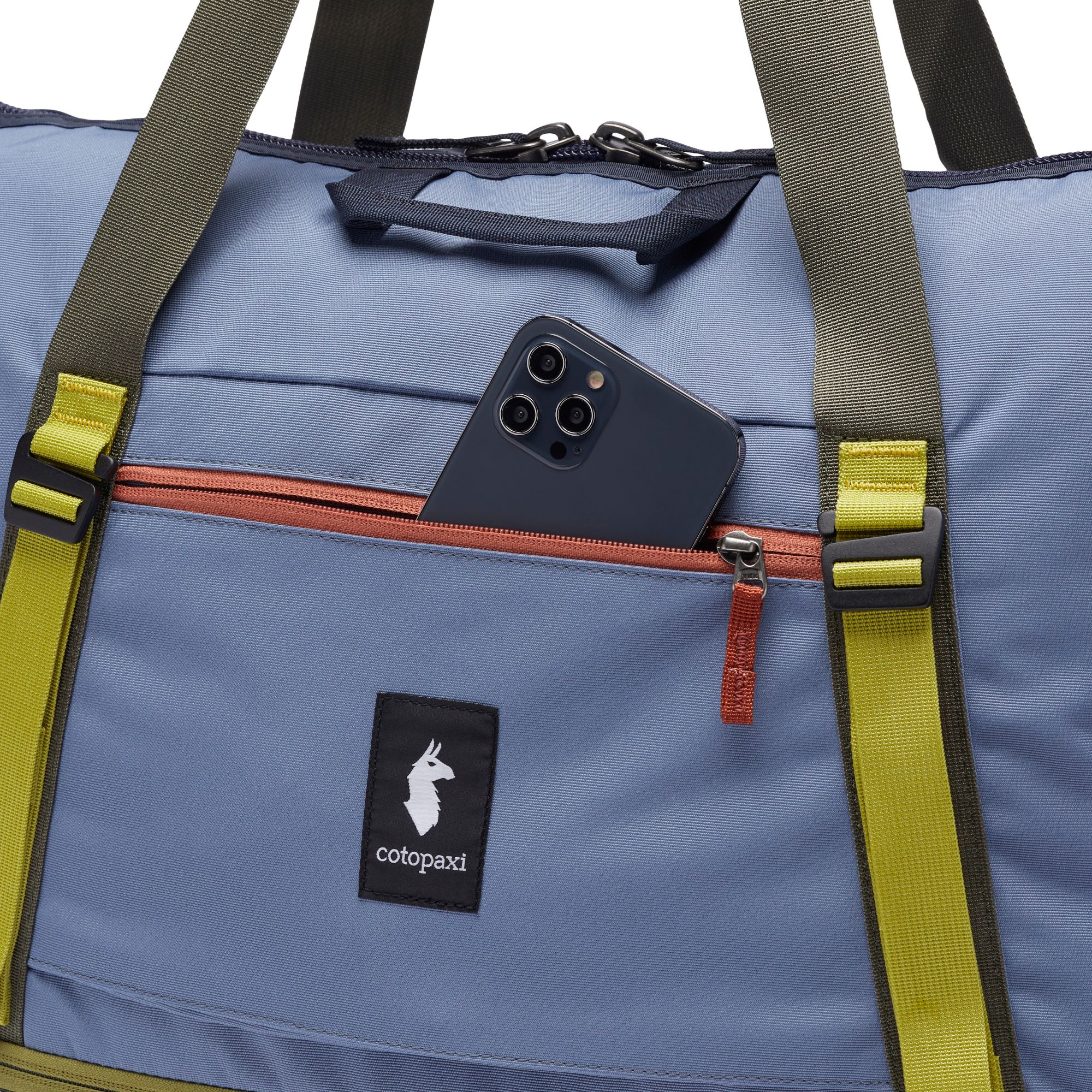 Cotopaxi Viaje 35L Weekender Bag product image