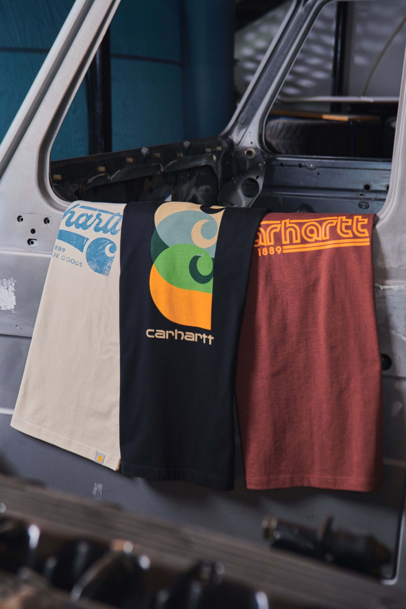 Carhartt Men's Lightweight Short-Sleeve C Graphic Pocket T-Shirt product image