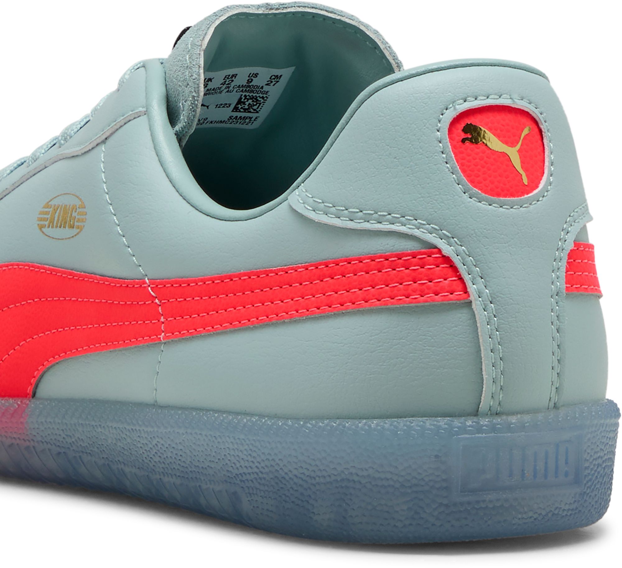 PUMA King 21 Indoor Soccer Shoes product image