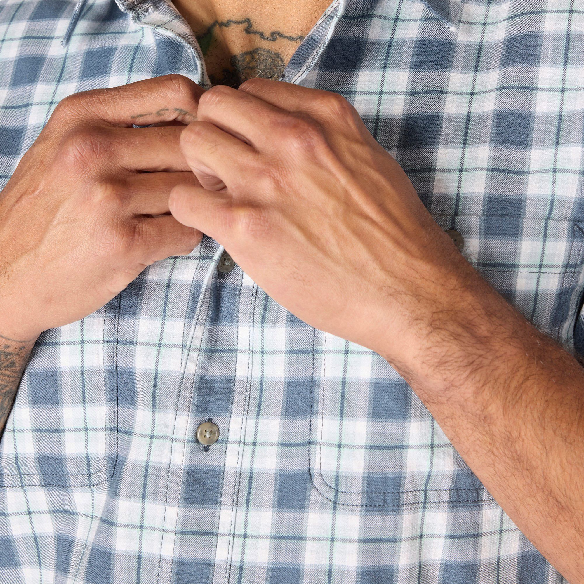 Carhartt Men's Bozeman Button-Front Plaid Short Sleeve Shirt product image