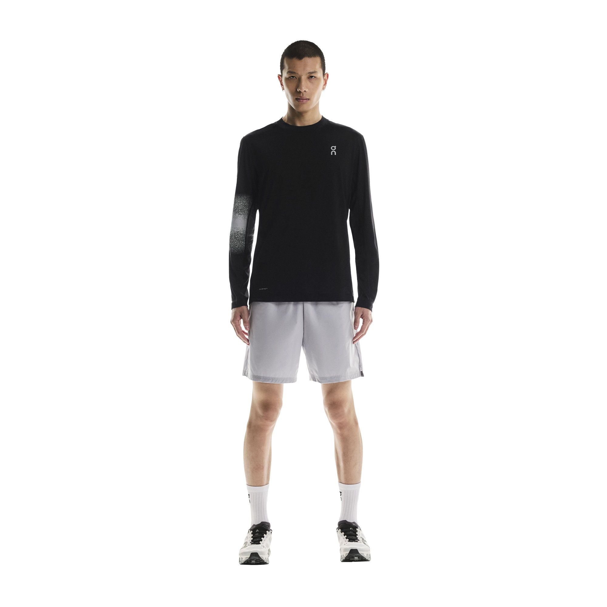 On Men's 7'' Core Shorts product image
