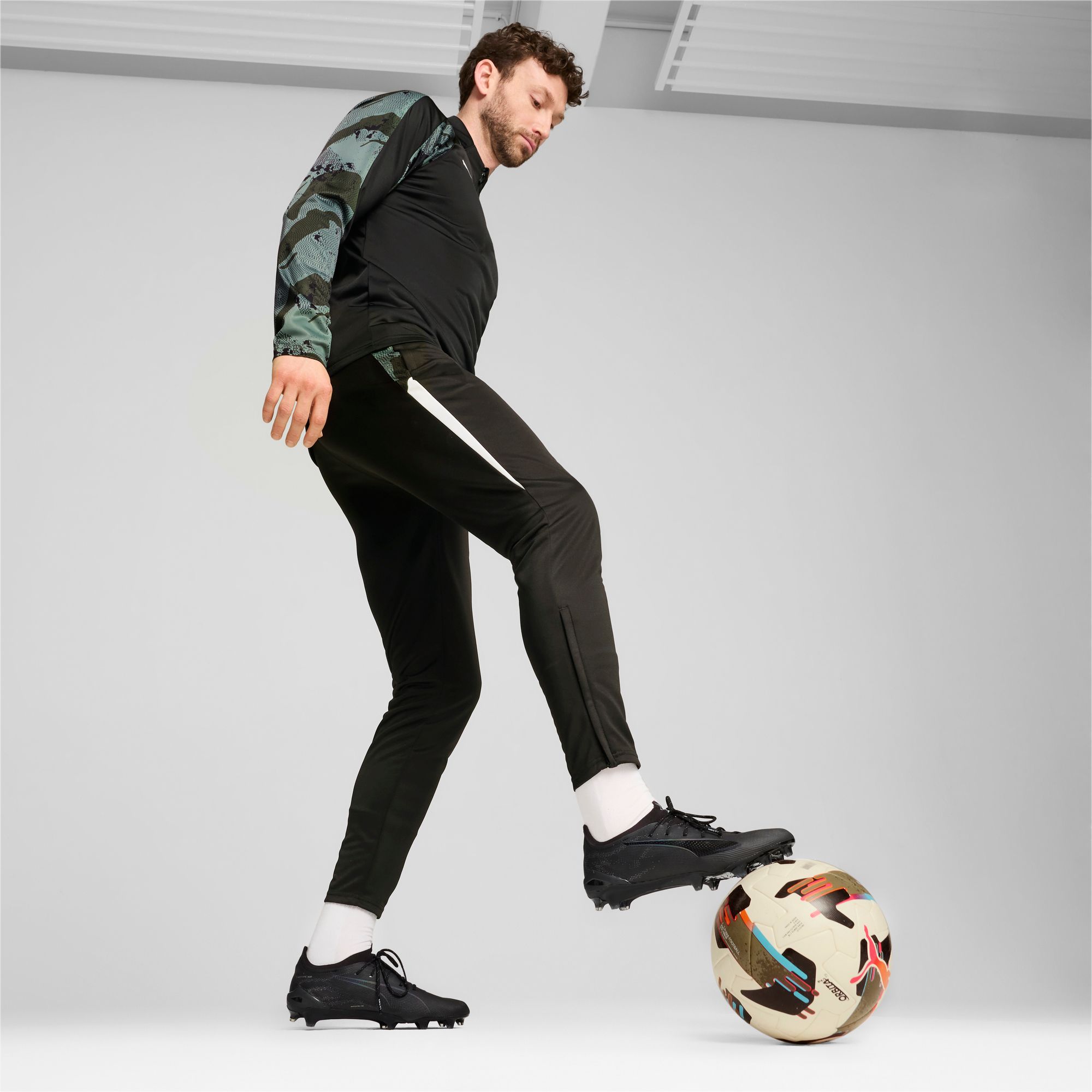 PUMA Ultra 5 Ultimate FG/AG Soccer Cleats product image