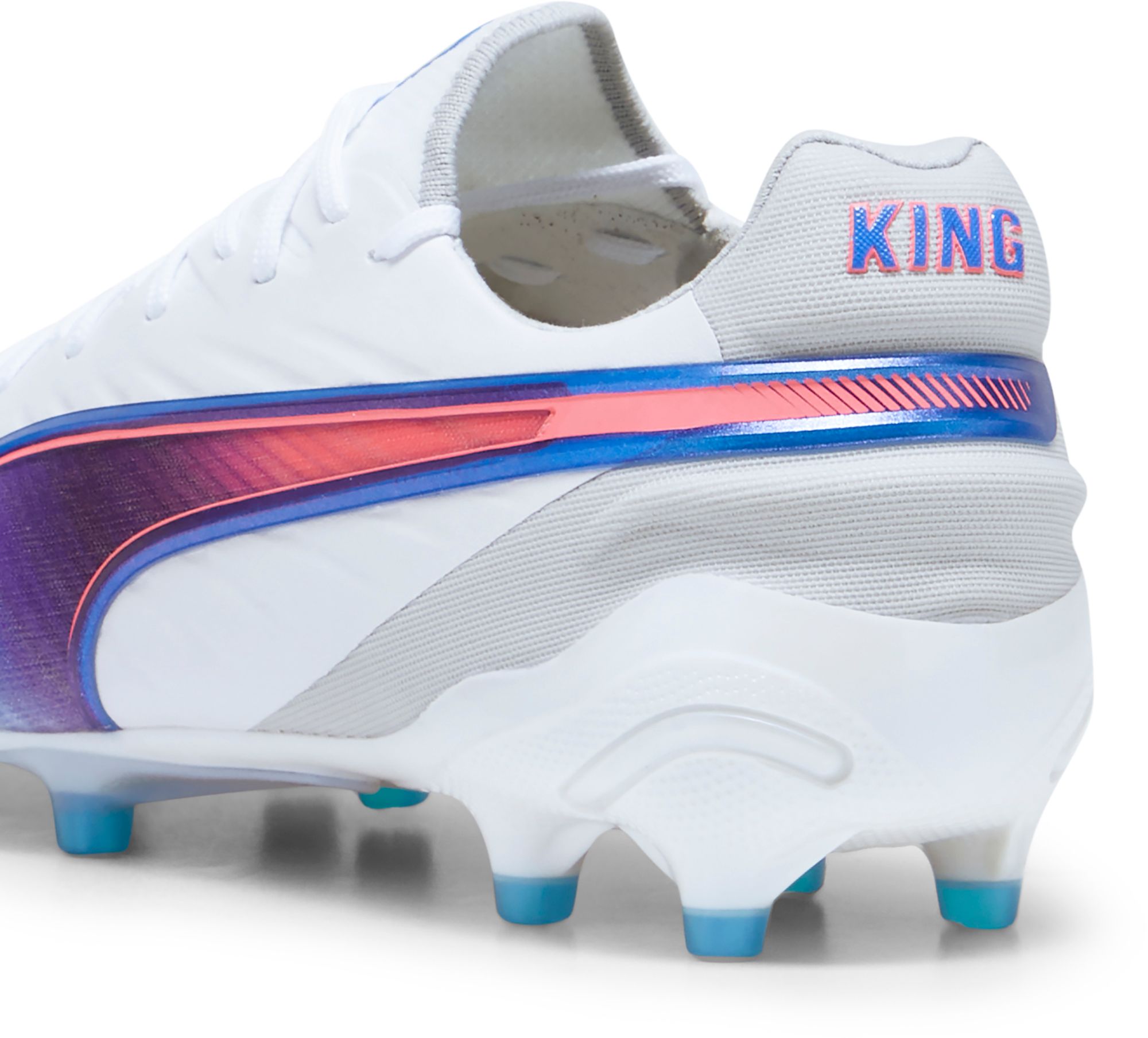 PUMA Women's King Ultimate FG Soccer Cleats product image