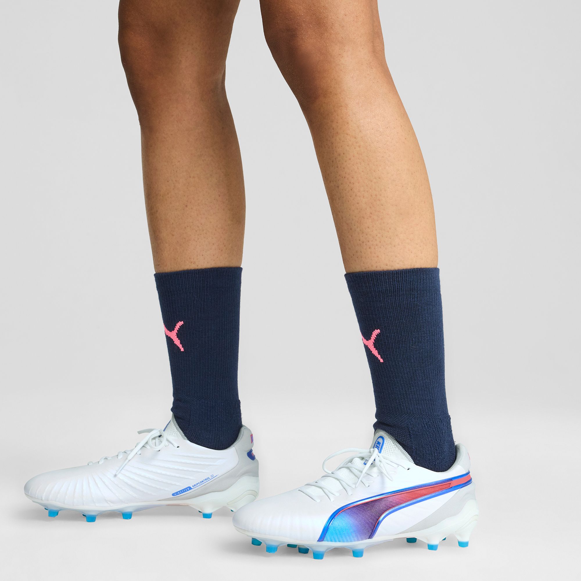PUMA Women's King Ultimate FG Soccer Cleats product image