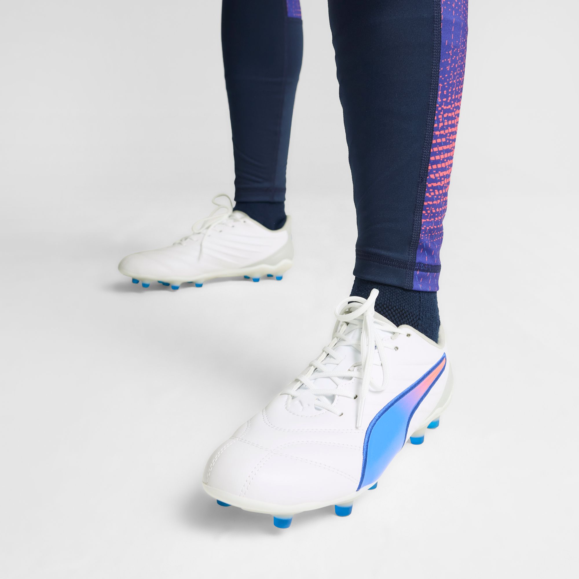PUMA Women's King Pro FG Soccer Cleats product image