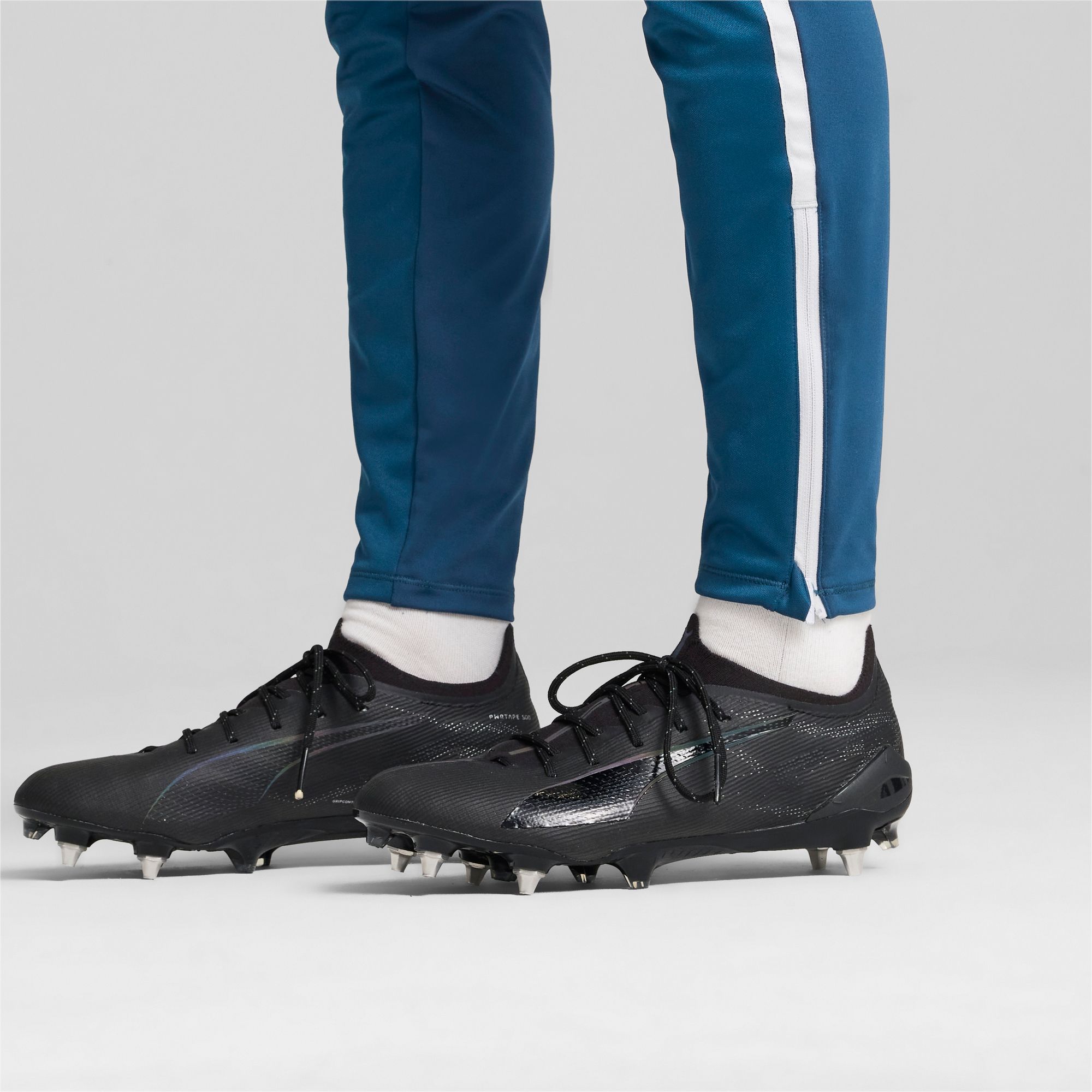 PUMA Ultra 5 Ultimate MxSG Soccer Cleats product image