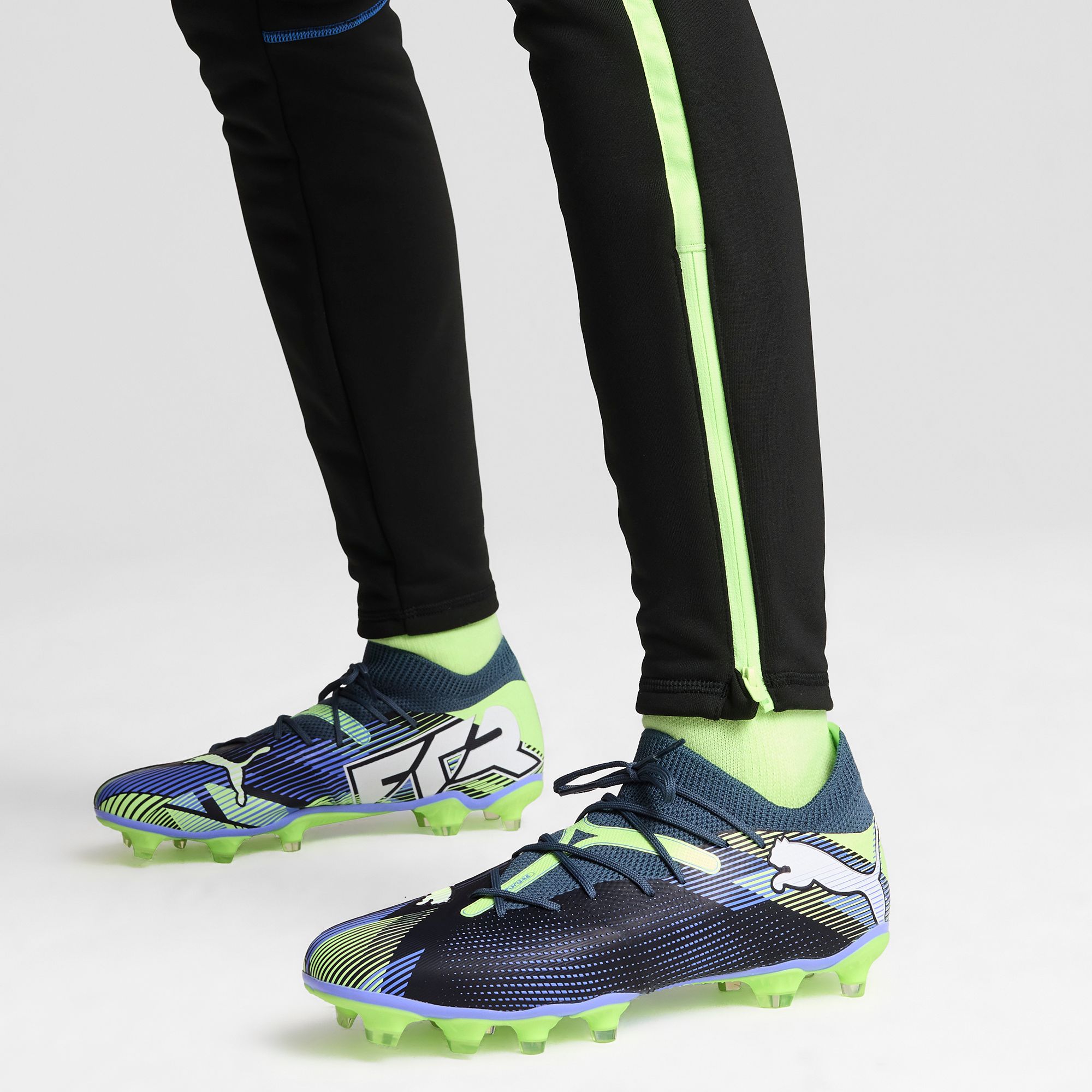 PUMA Women's Future 7 Match FG Soccer Cleats product image