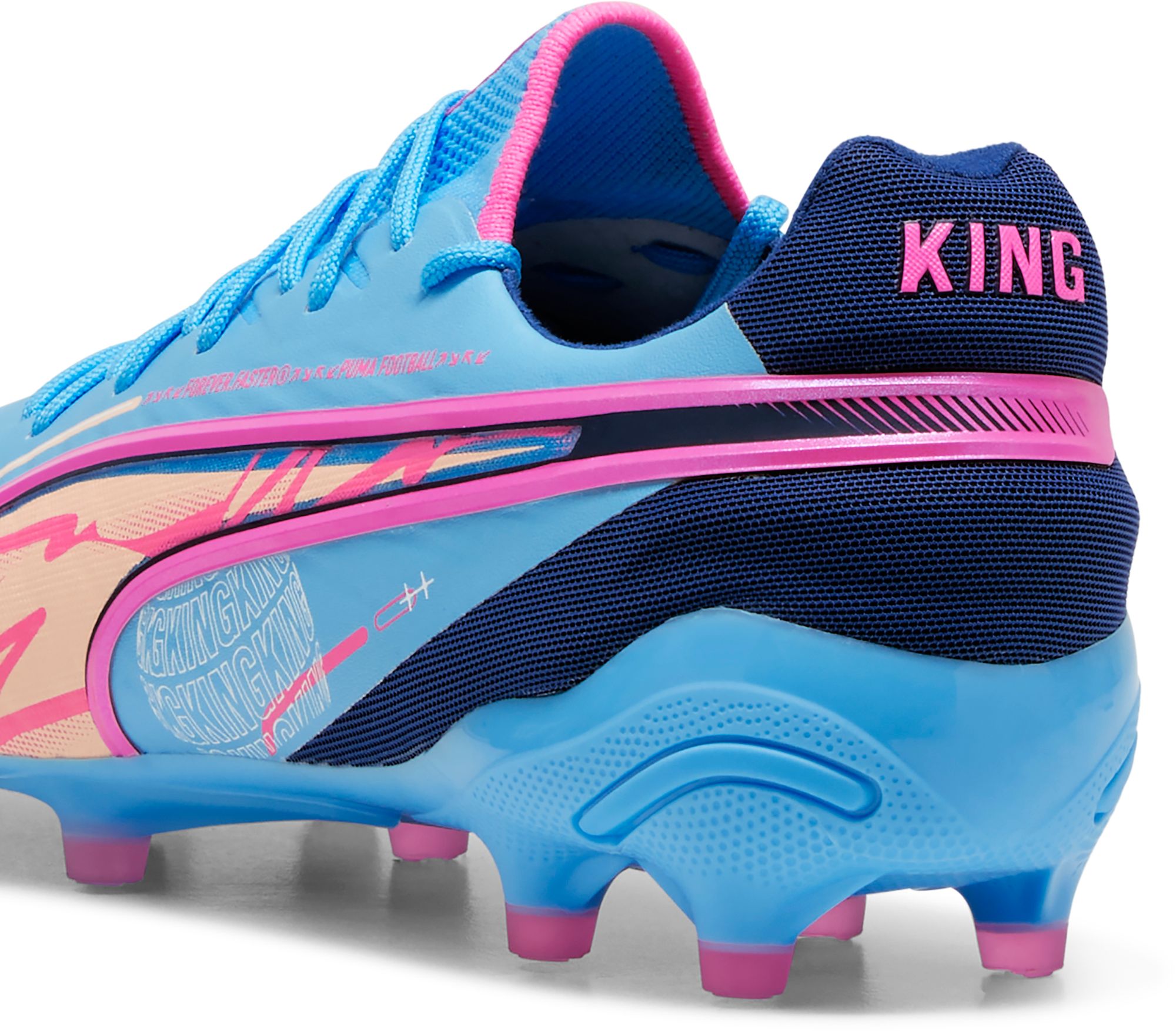 PUMA King Ultimate FG/AG Soccer Cleats product image