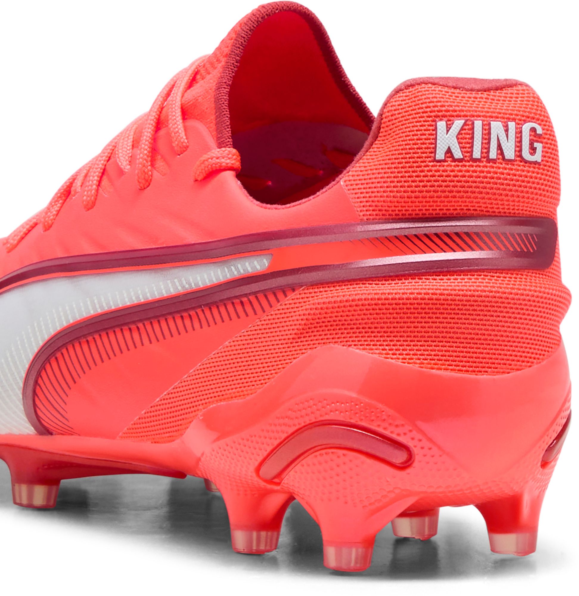 PUMA Women's King Ultimate FG Soccer Cleats product image
