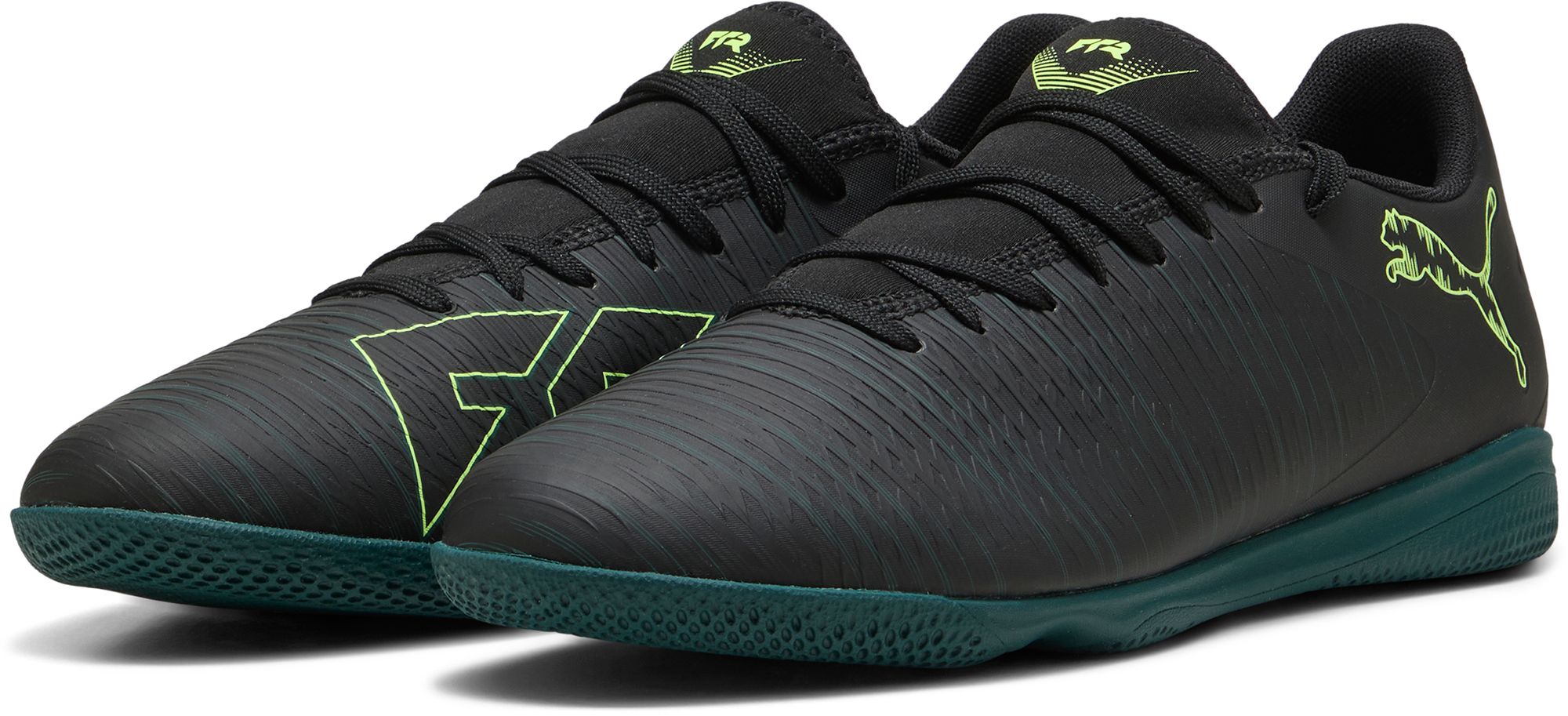 PUMA Future 8 Play Indoor Soccer Shoes product image