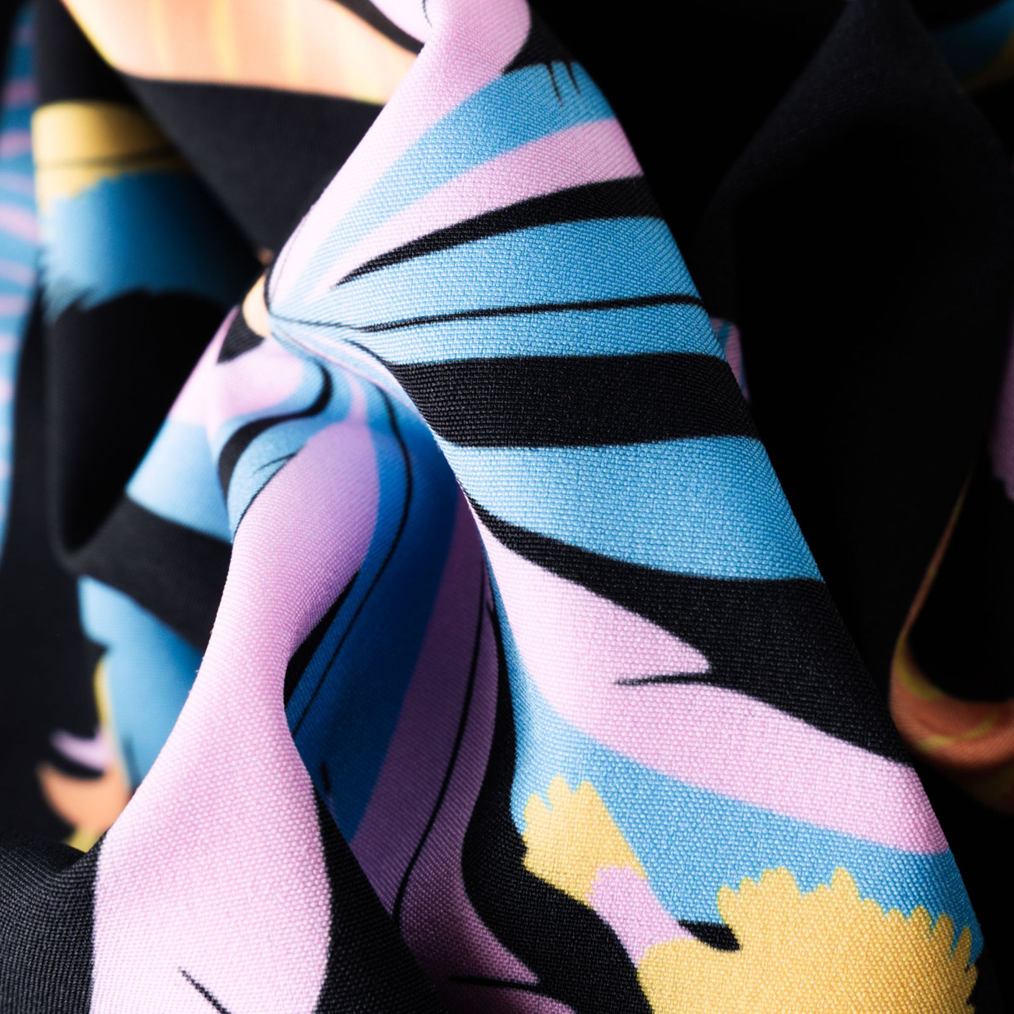 Chubbies Men's Classic 5.5" Swim Trunks product image