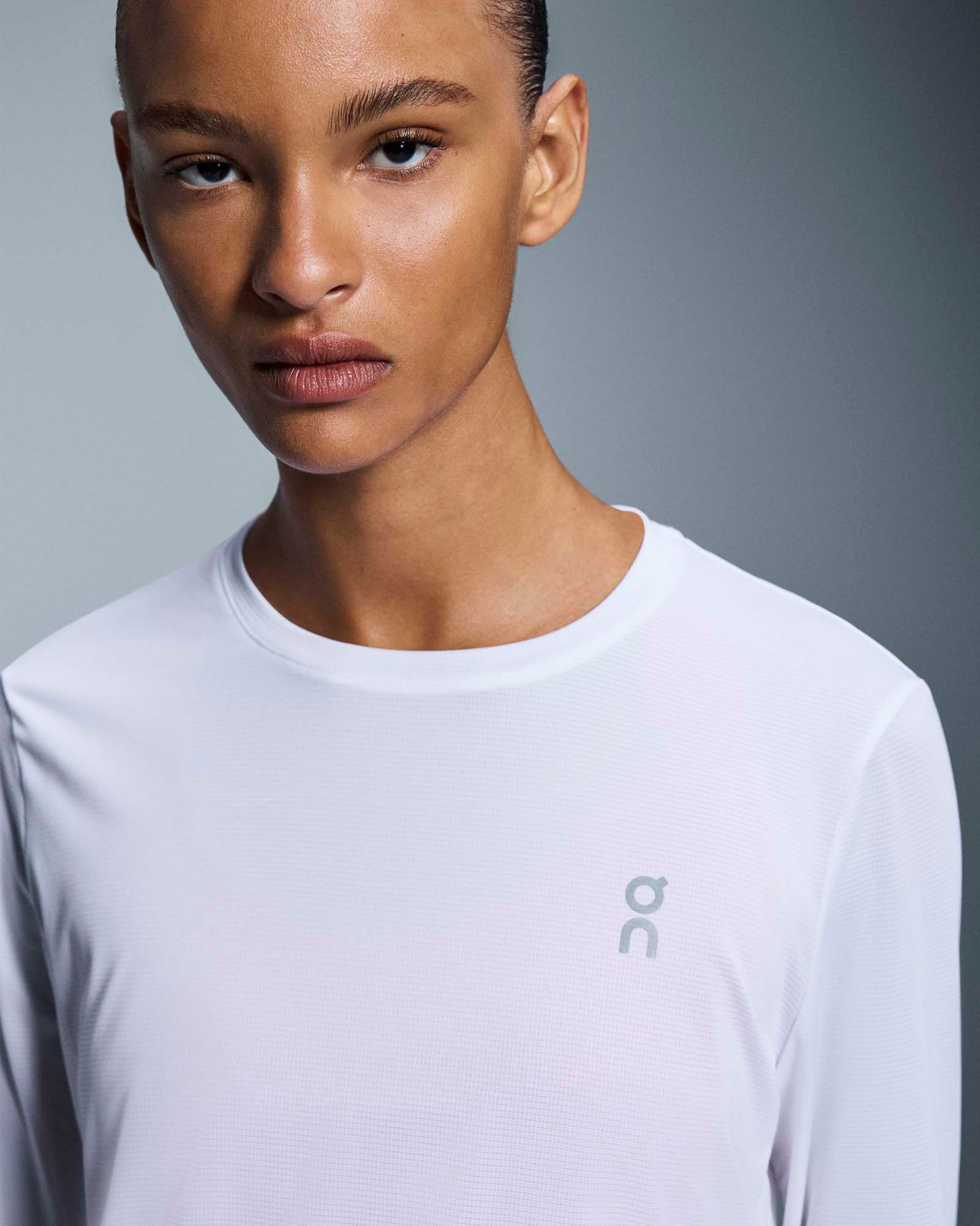 On Women's Core Long Sleeve T-Shirt product image