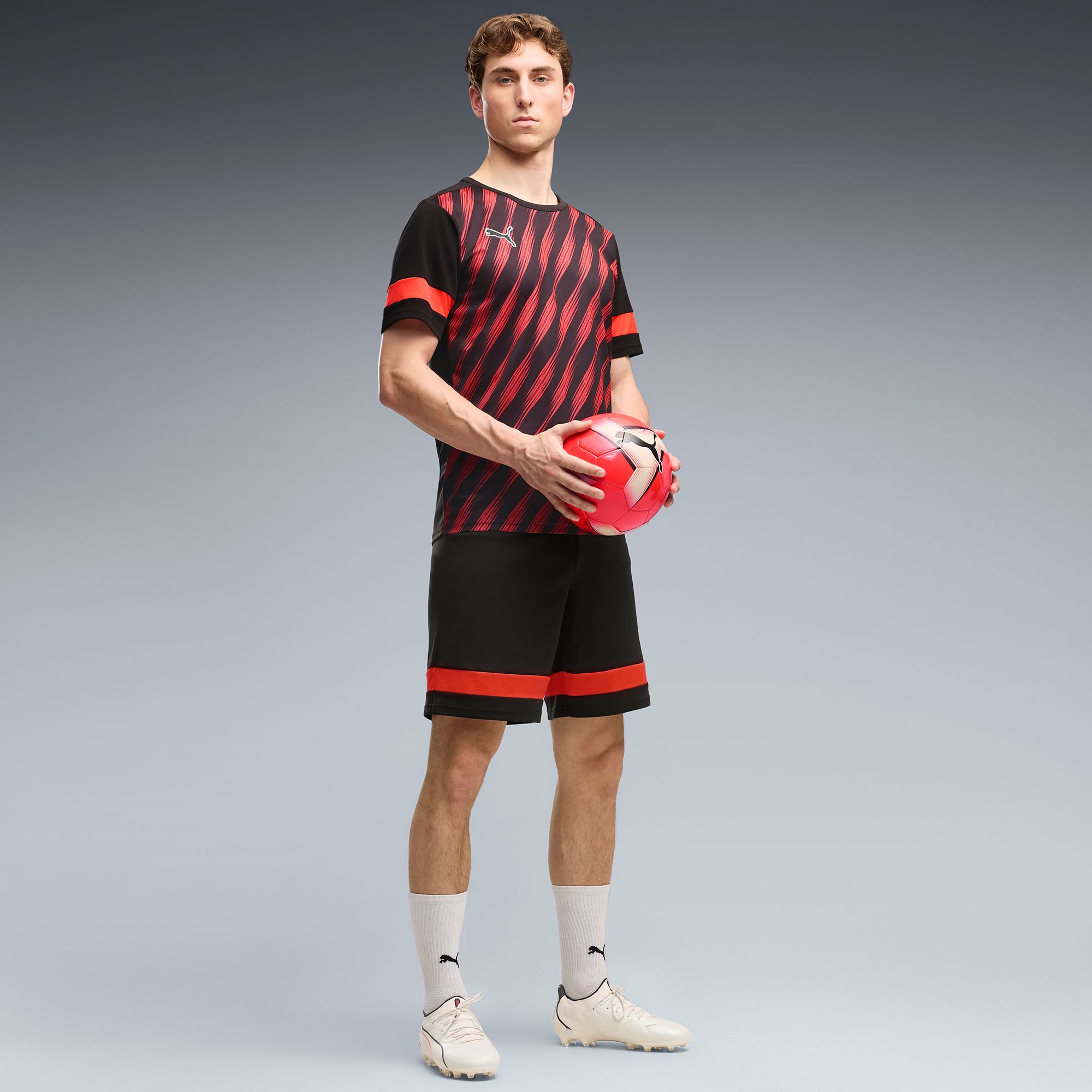 PUMA King 20 Ultimate FG/AG Soccer Cleats product image
