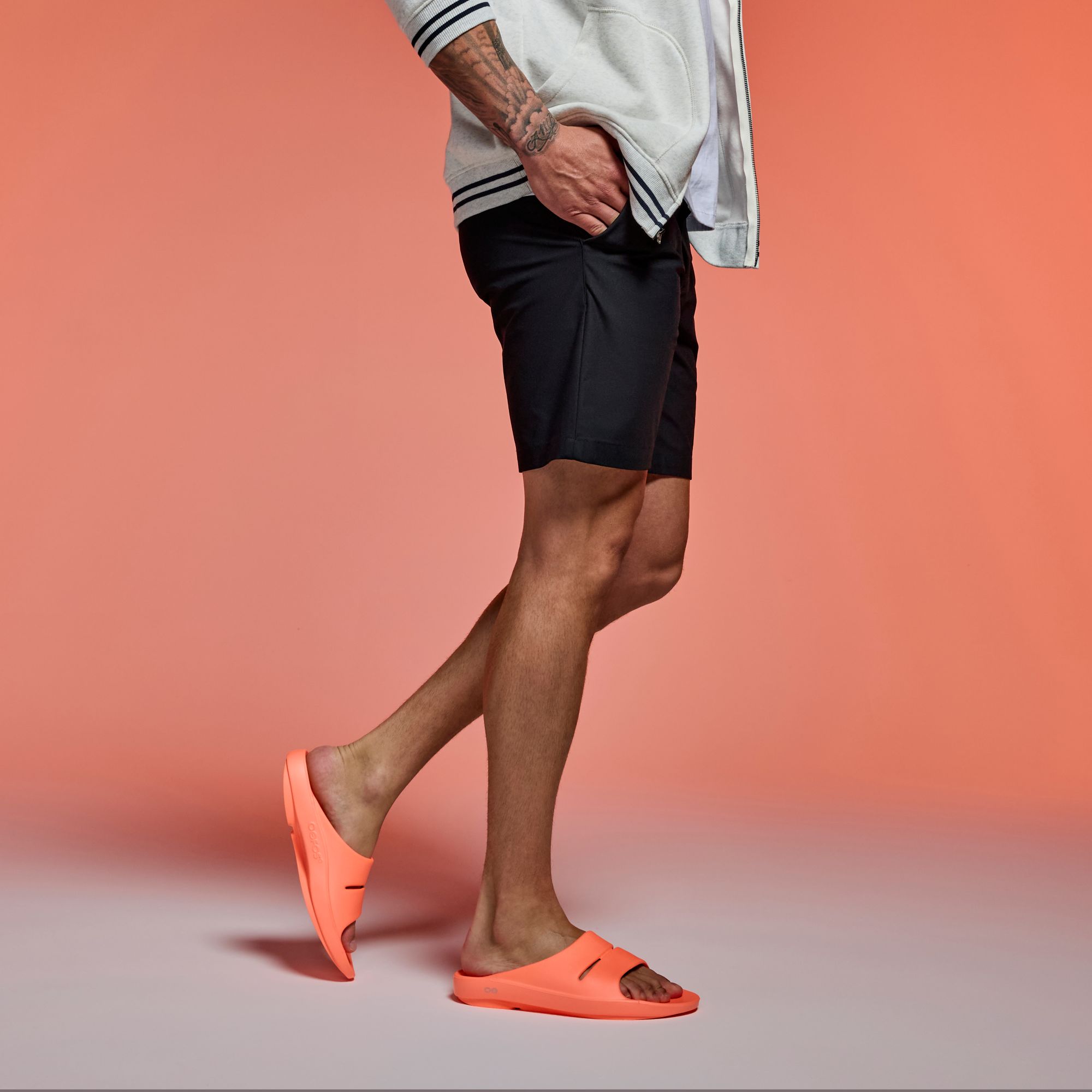 OOFOS OOAHH Slides product image