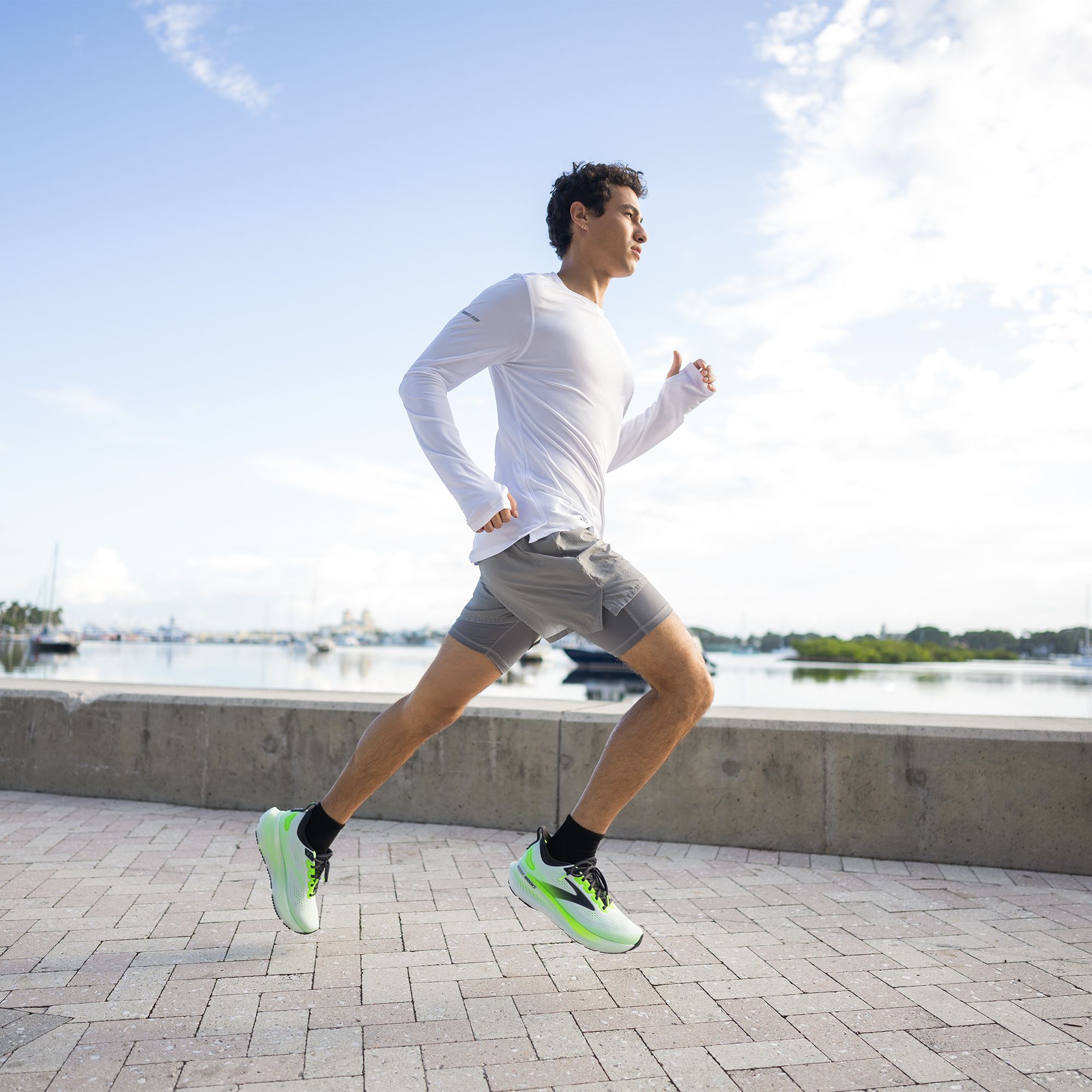 Brooks Men's Glycerin 23 Running Shoes product image