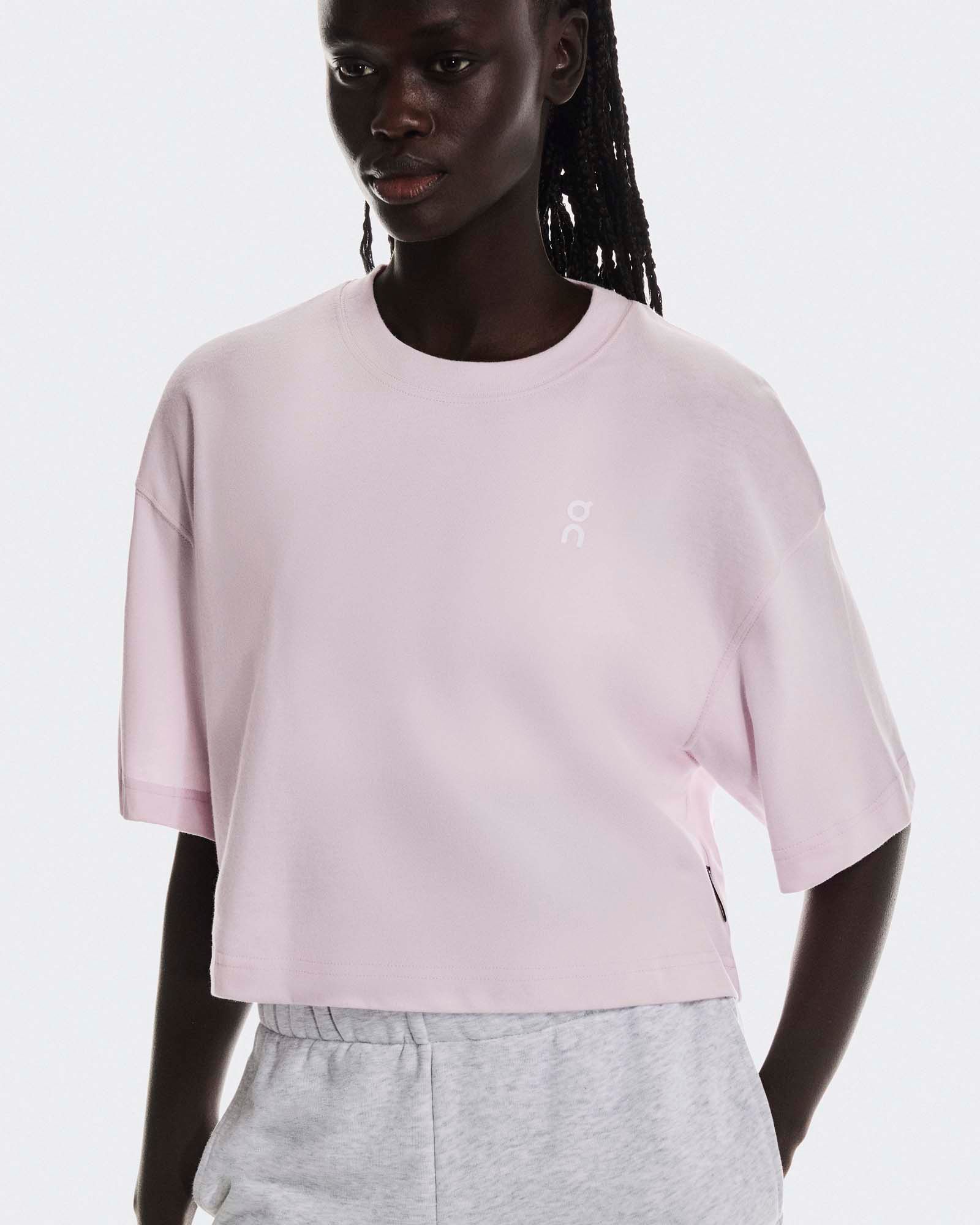 On Women's Club Boxy-T product image