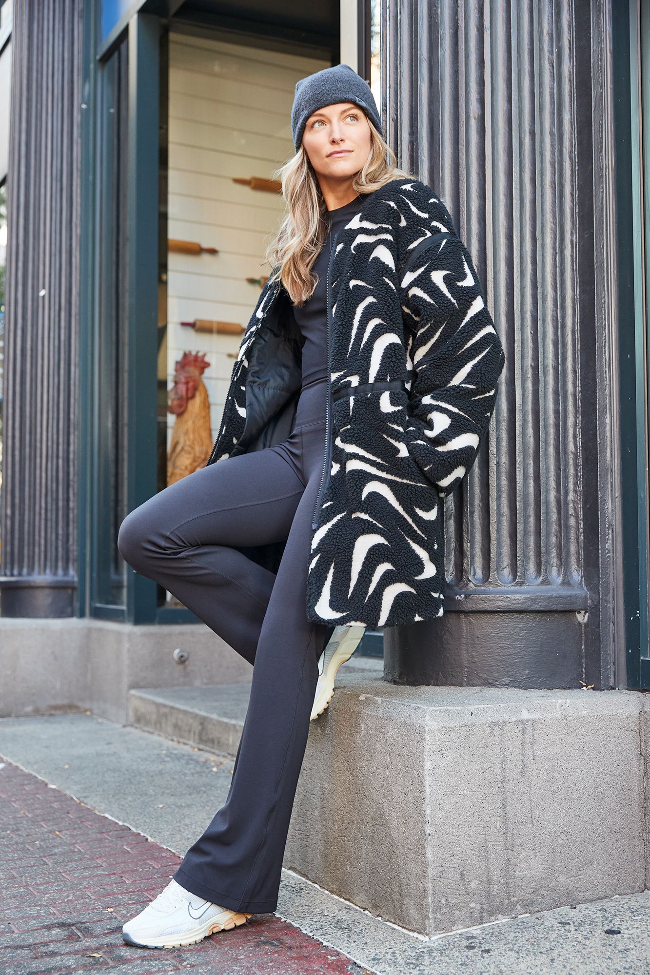 Nike Women's Zenvy High-Waisted Flared Leggings product image