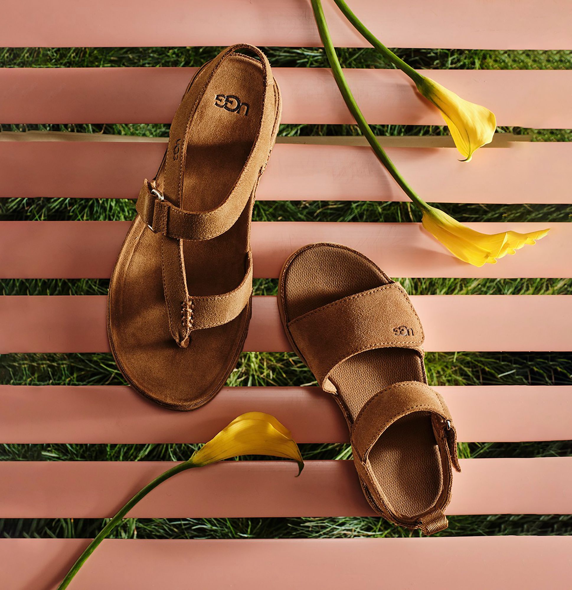 UGG Kids Goldenstar Sandals product image