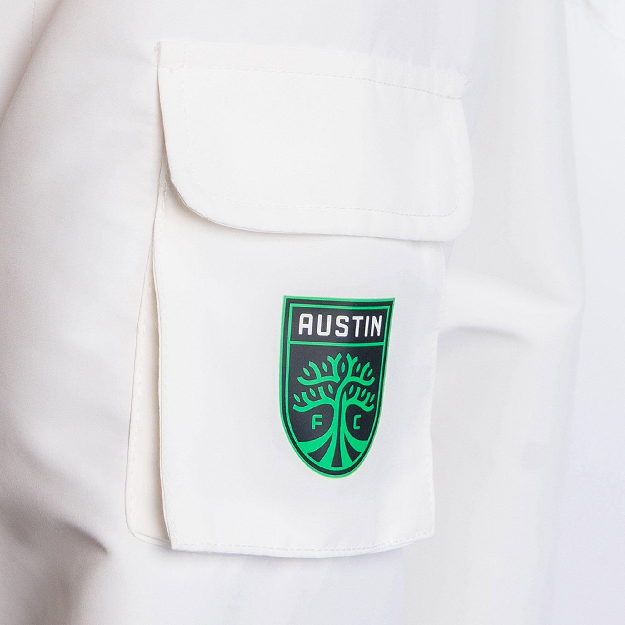 Lusso Women's Austin FC Cloud Half-Zip Windbreaker product image