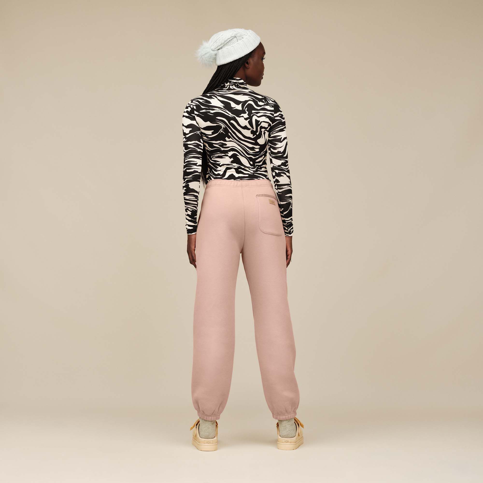 UGG Women's Classic Sweatpants product image