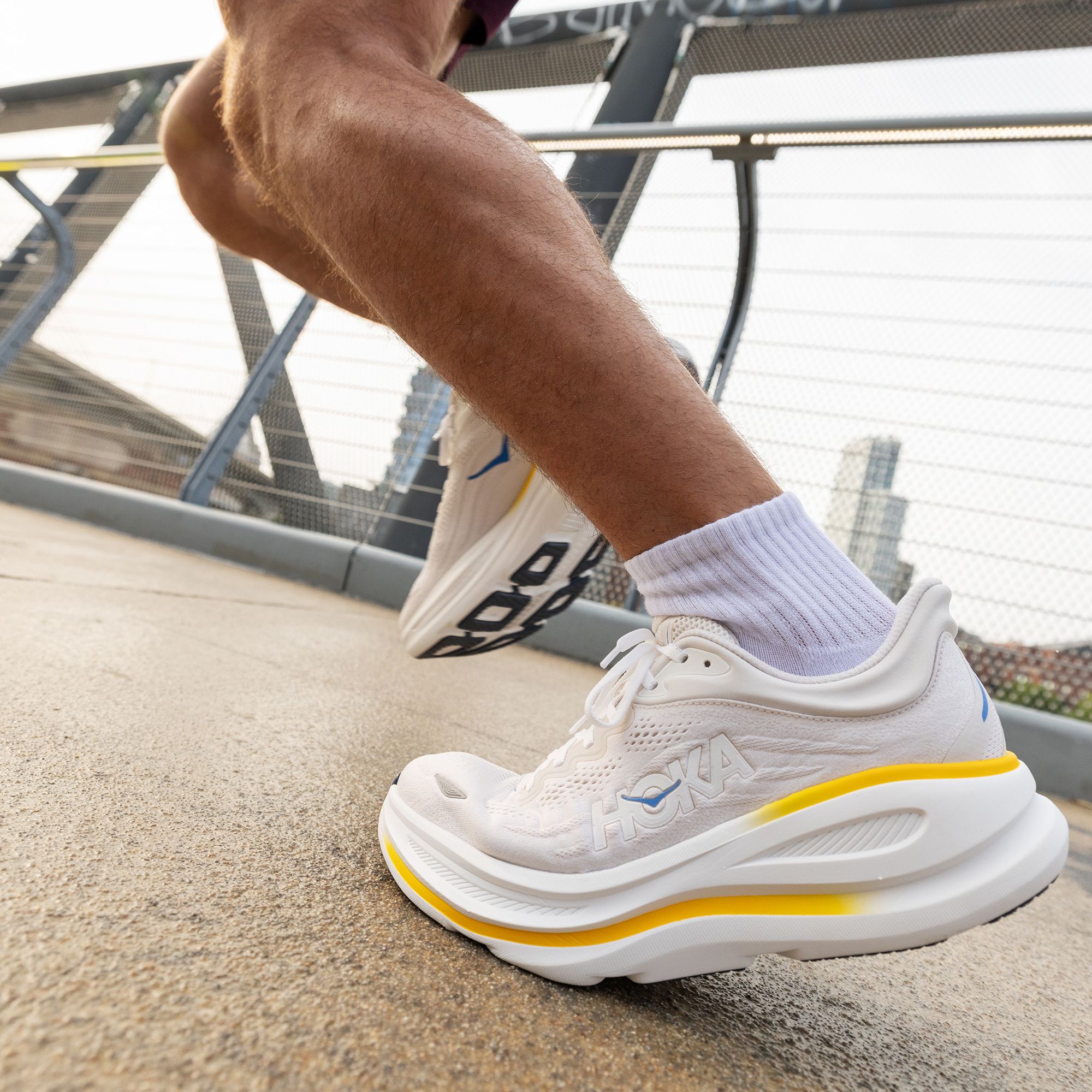 HOKA Men's Bondi 9 Running Shoes product image