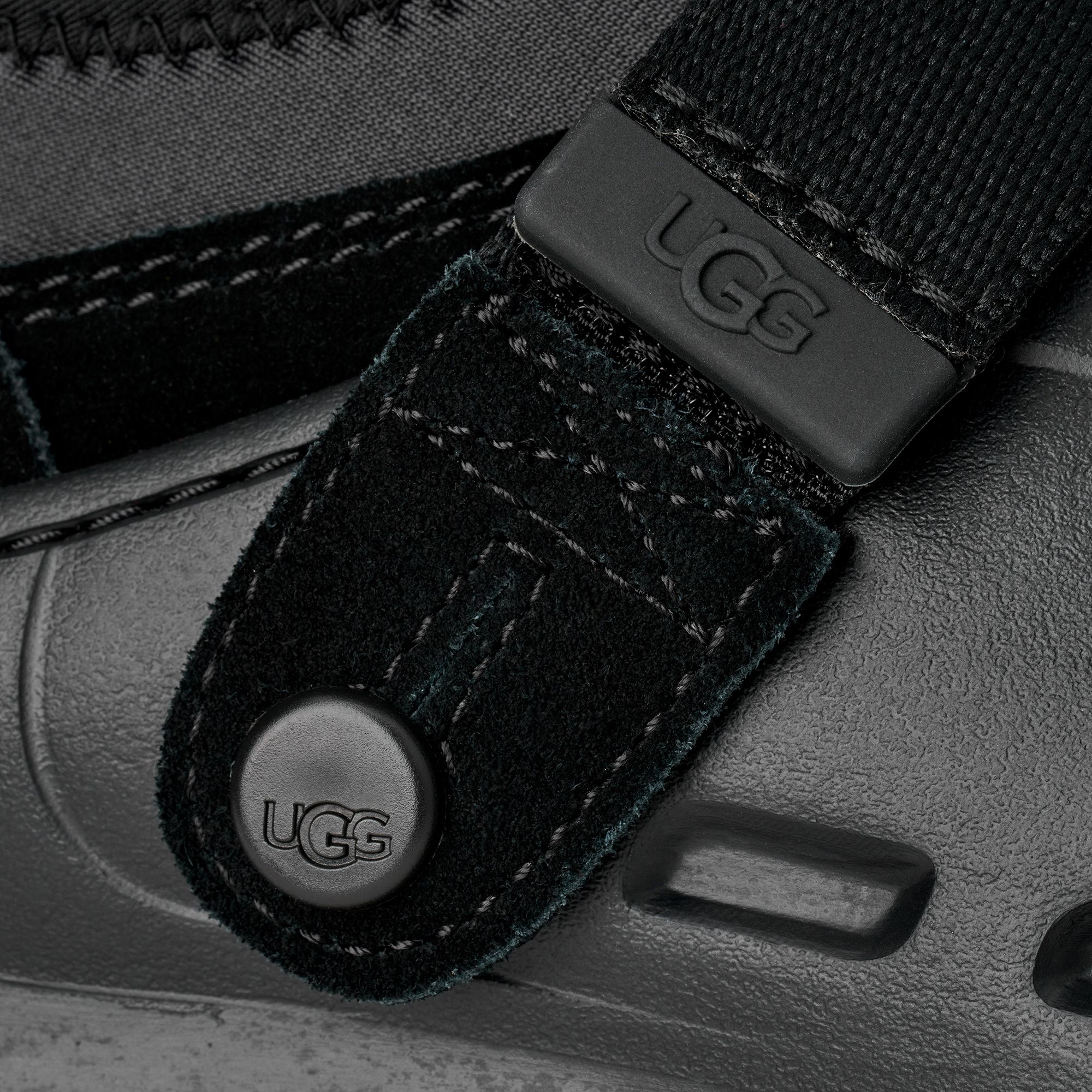 UGG Men's PeakMod Lowcut Shoes product image