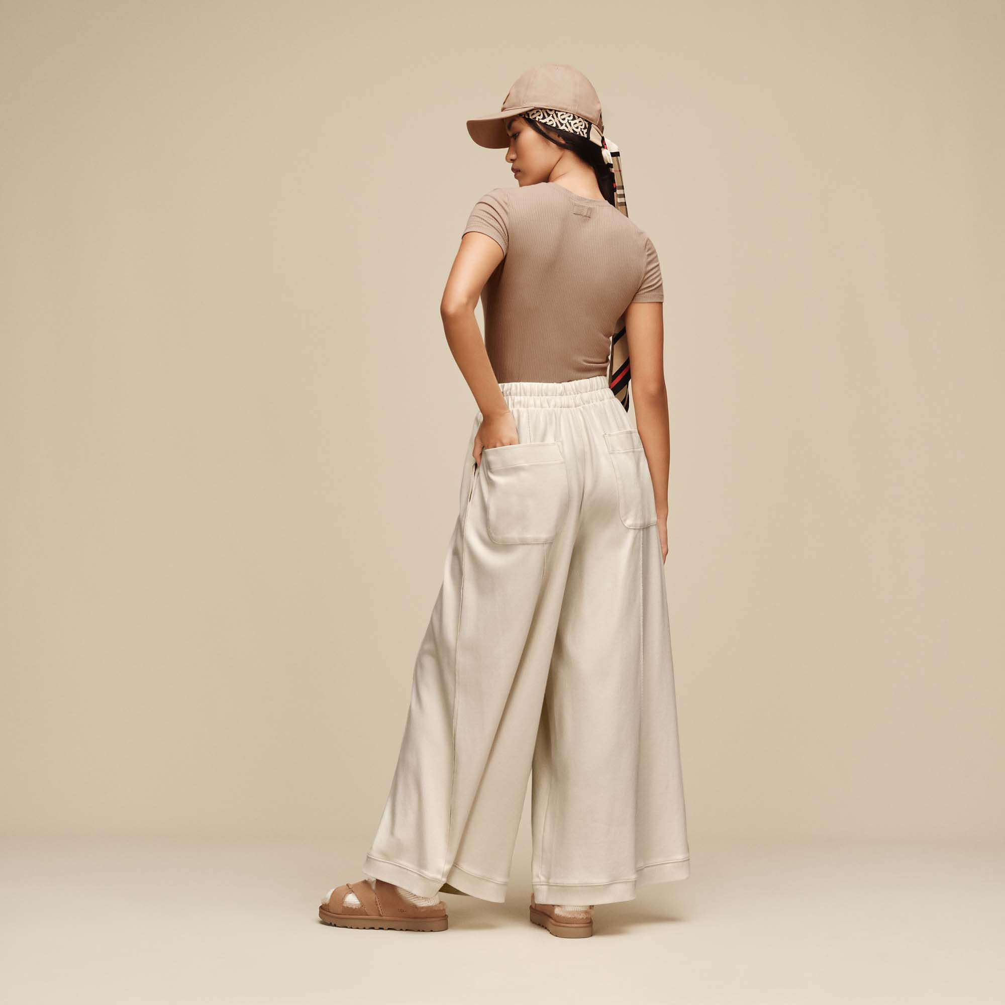 UGG Women's Lailah Pant product image