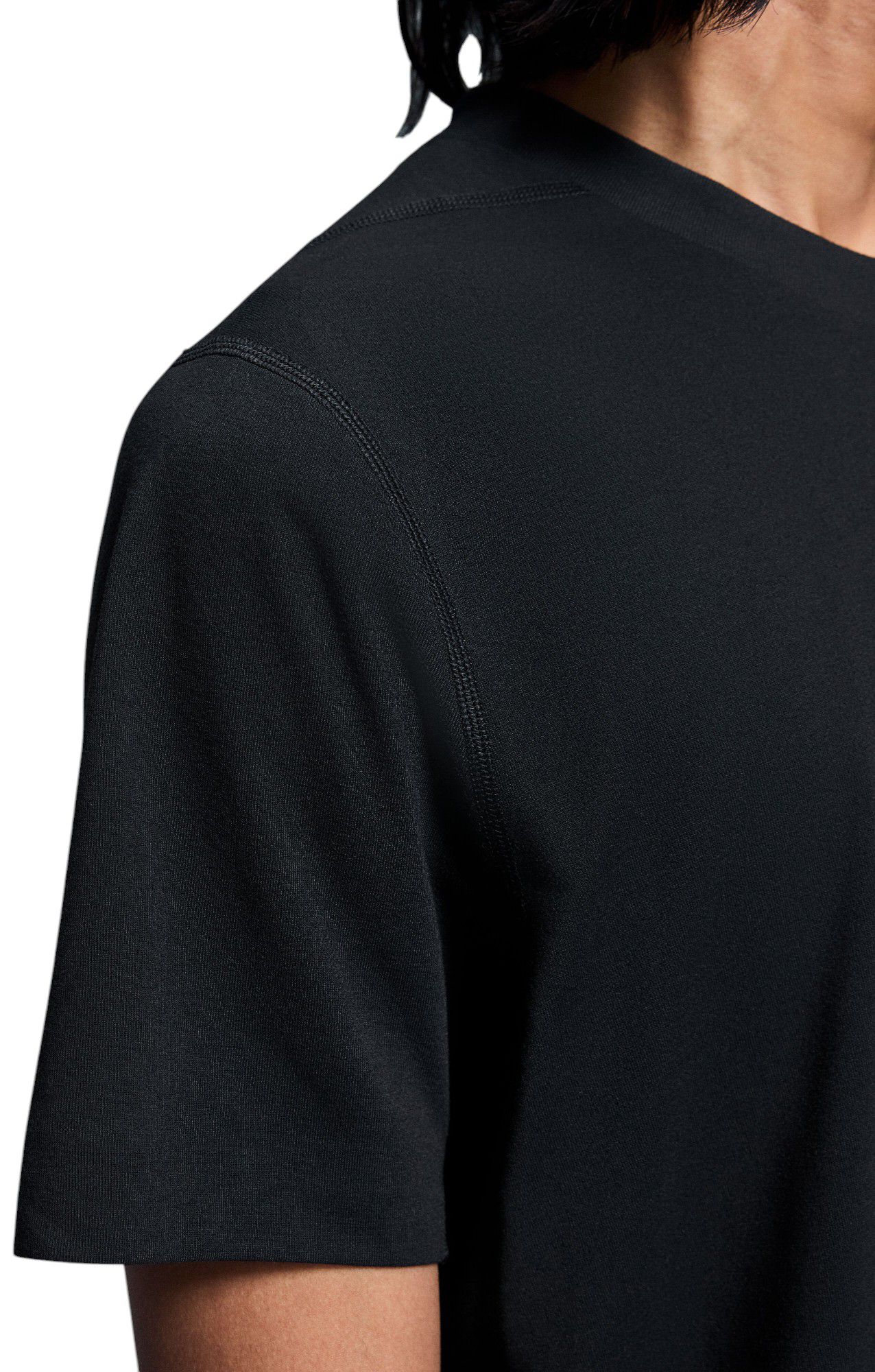 On Men's Train T-Shirt product image