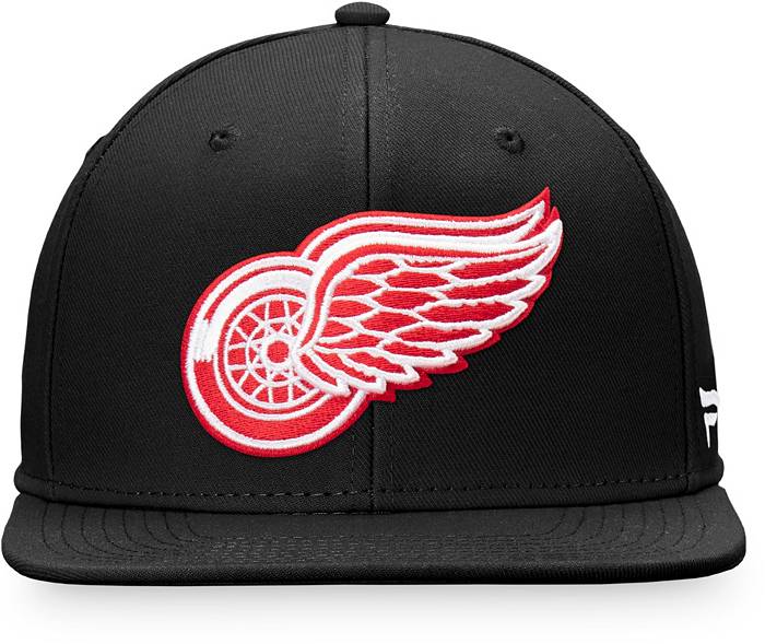 Buy NHL Detroit Red Wings Franchise Fitted Hat, Large Online at Low Prices  in India 