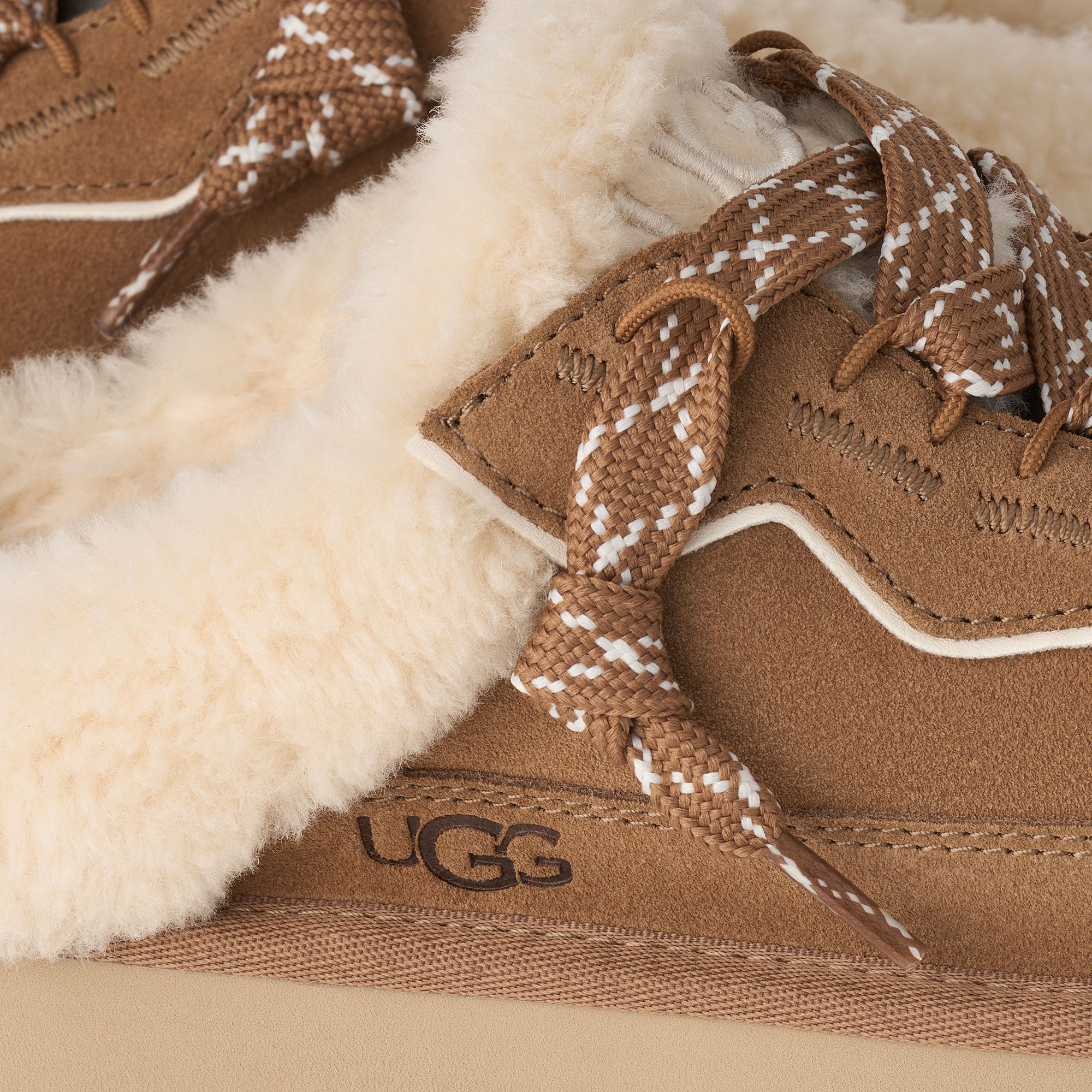 UGG Women's Lowmel Mules product image