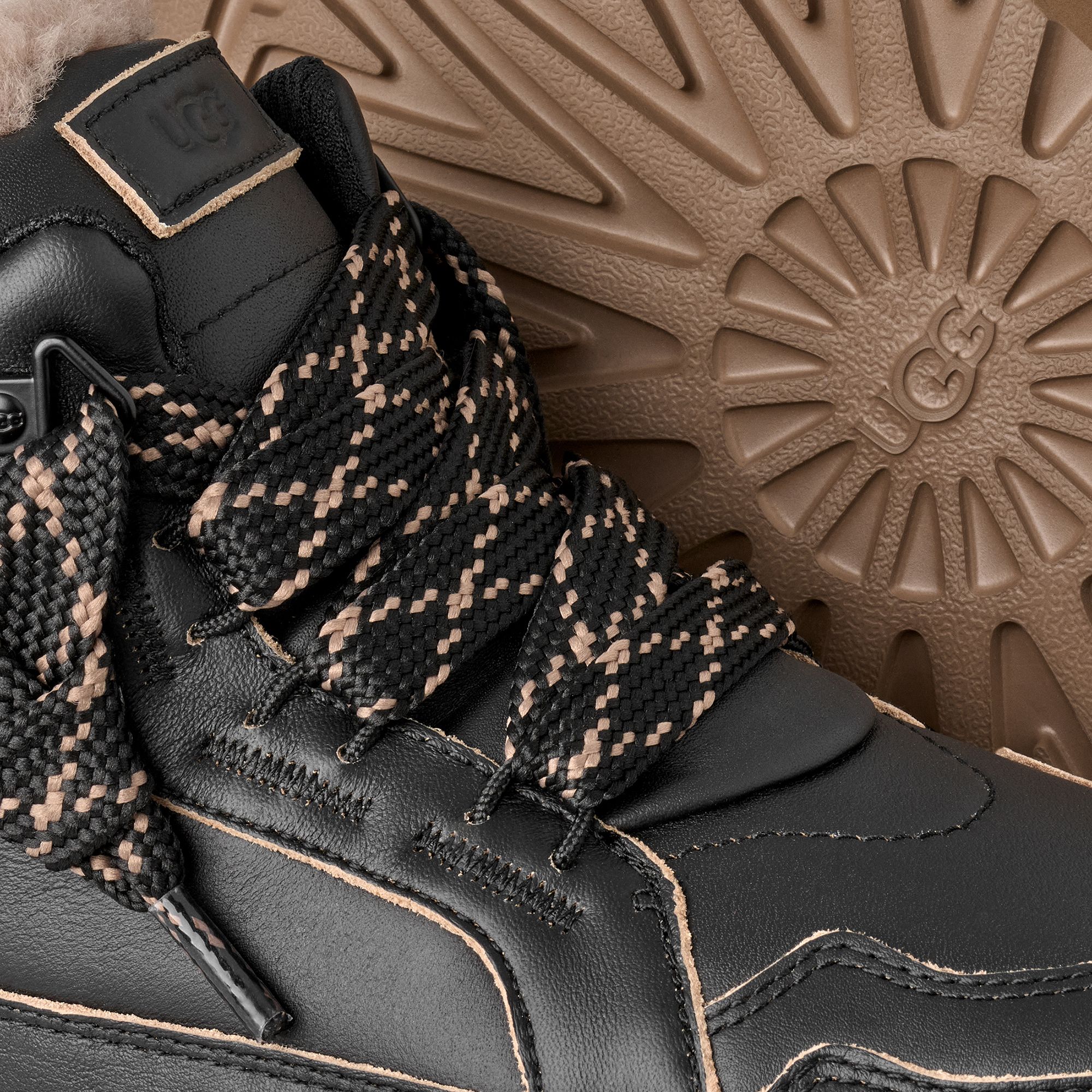 UGG Men's Lowmel Contrast Boot product image