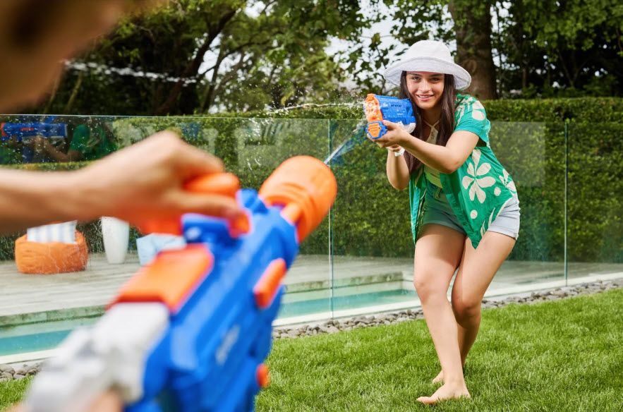 Zuru X-Shot Water Large Gatling Motor Soaker product image