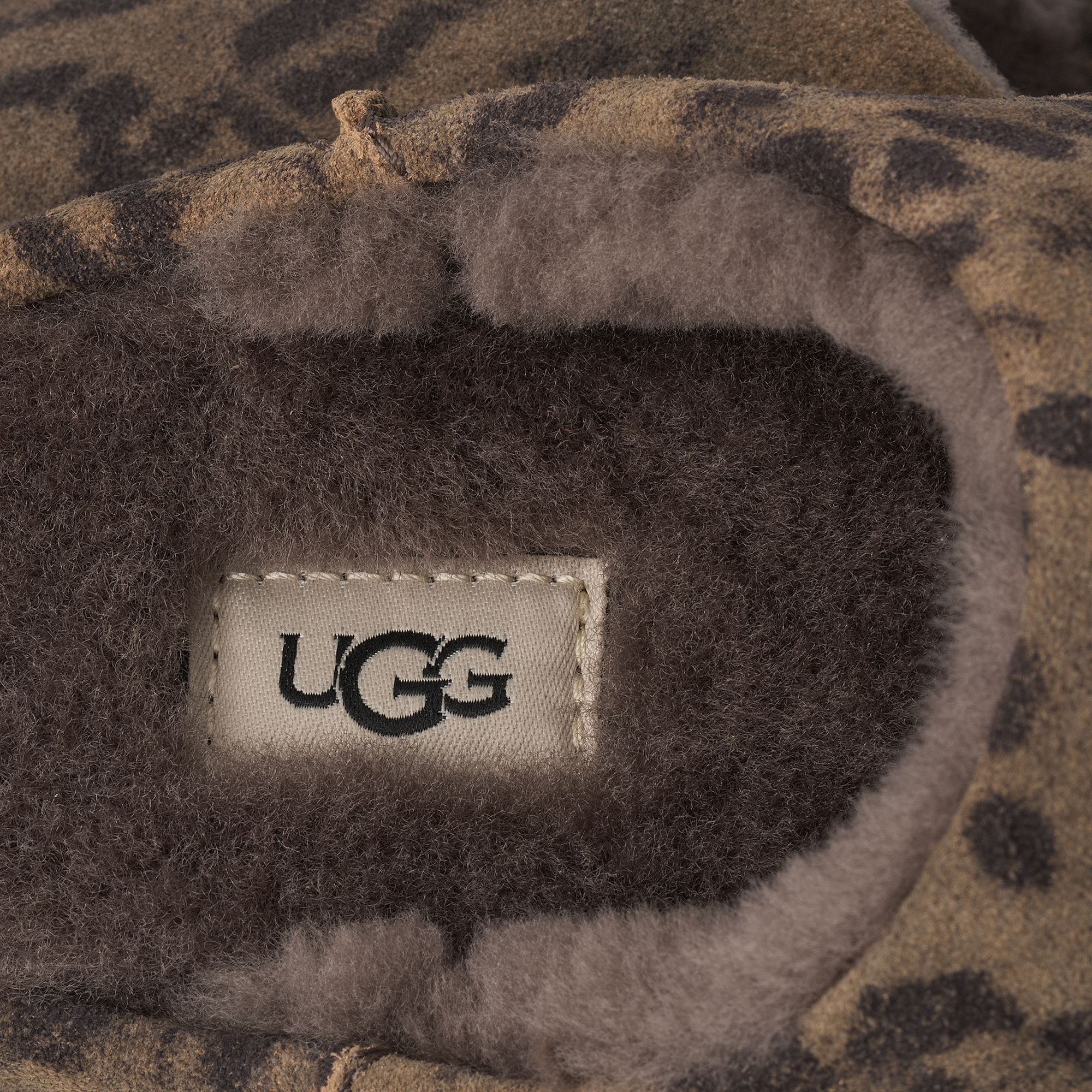 UGG Women's Elea Spotted Slip-On Slippers product image