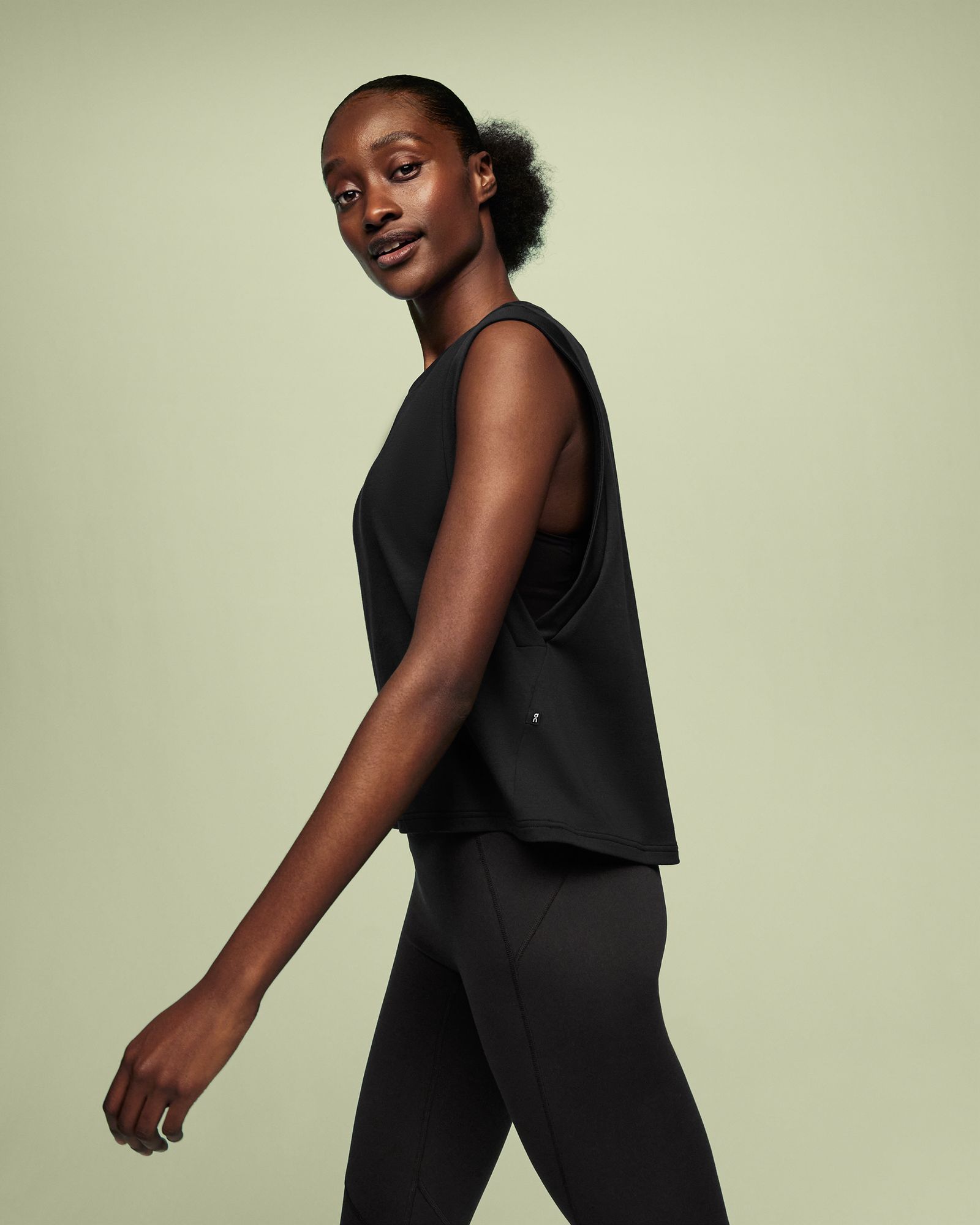 On Women's Focus Crop product image