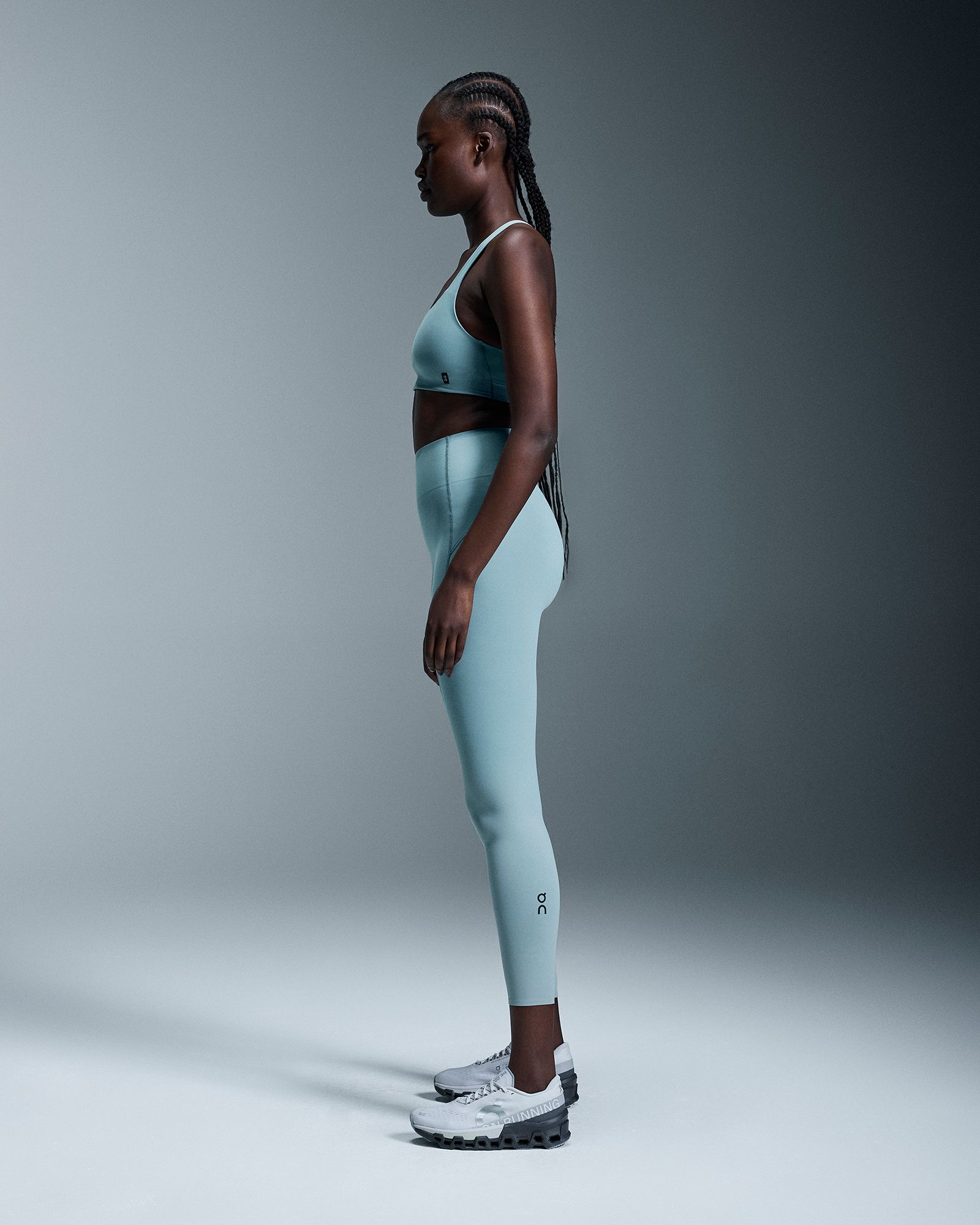 On Women's Movement Tights Long product image