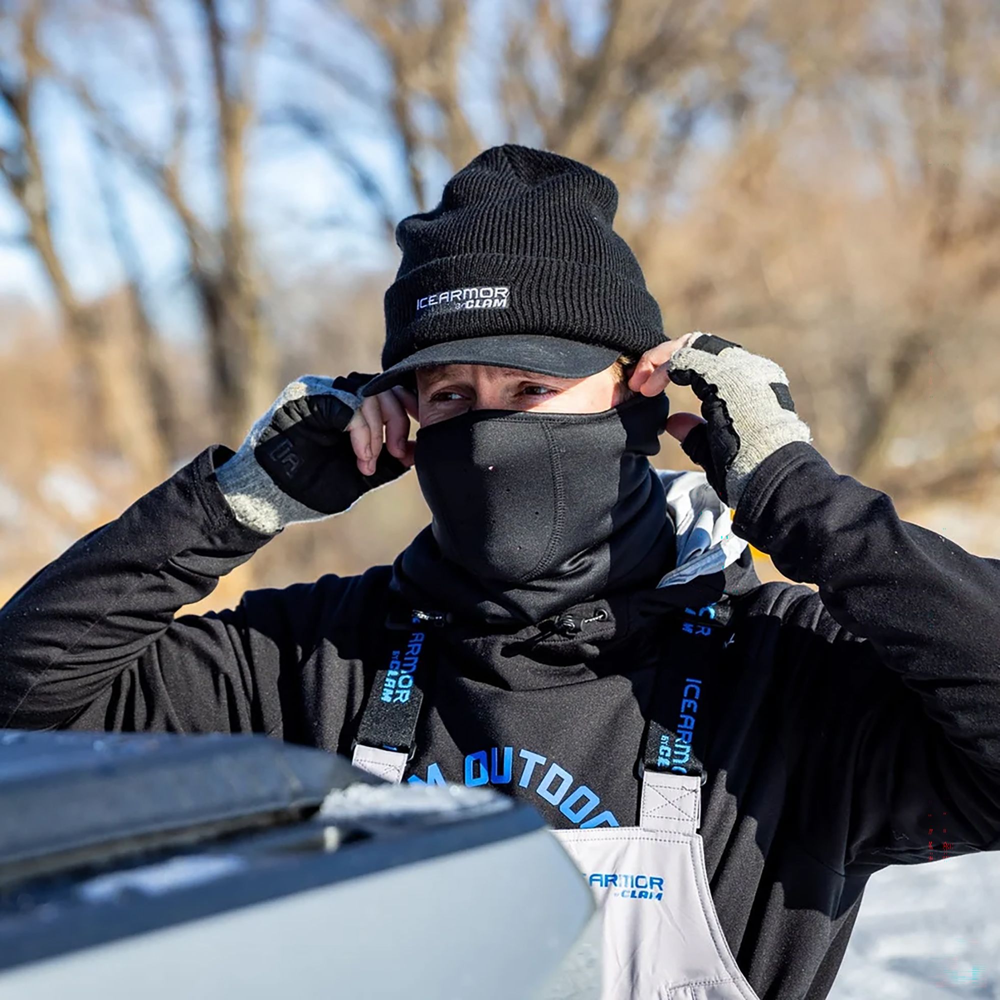 Clam Outdoors Renegade Neck Gaiter product image
